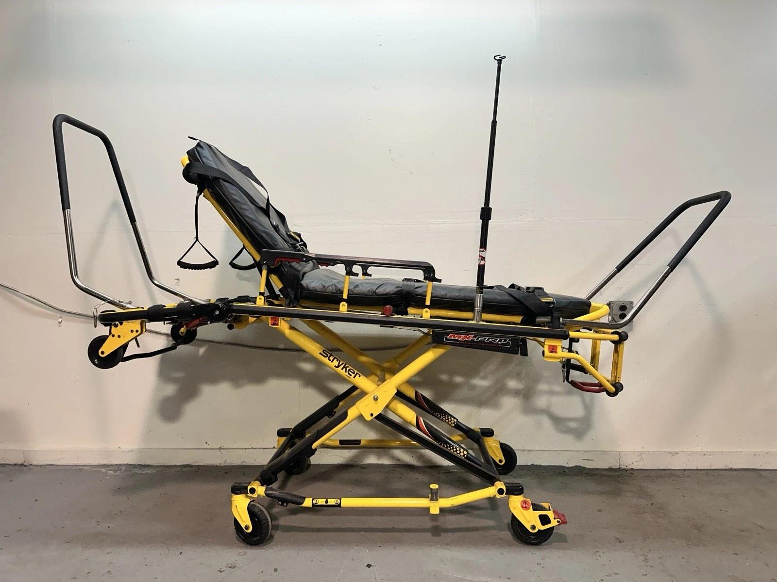 Stryker MX-PRO 6083 Bariatric 1600LB Ambulance Stretcher w/ Push/Pull Handles - image 1