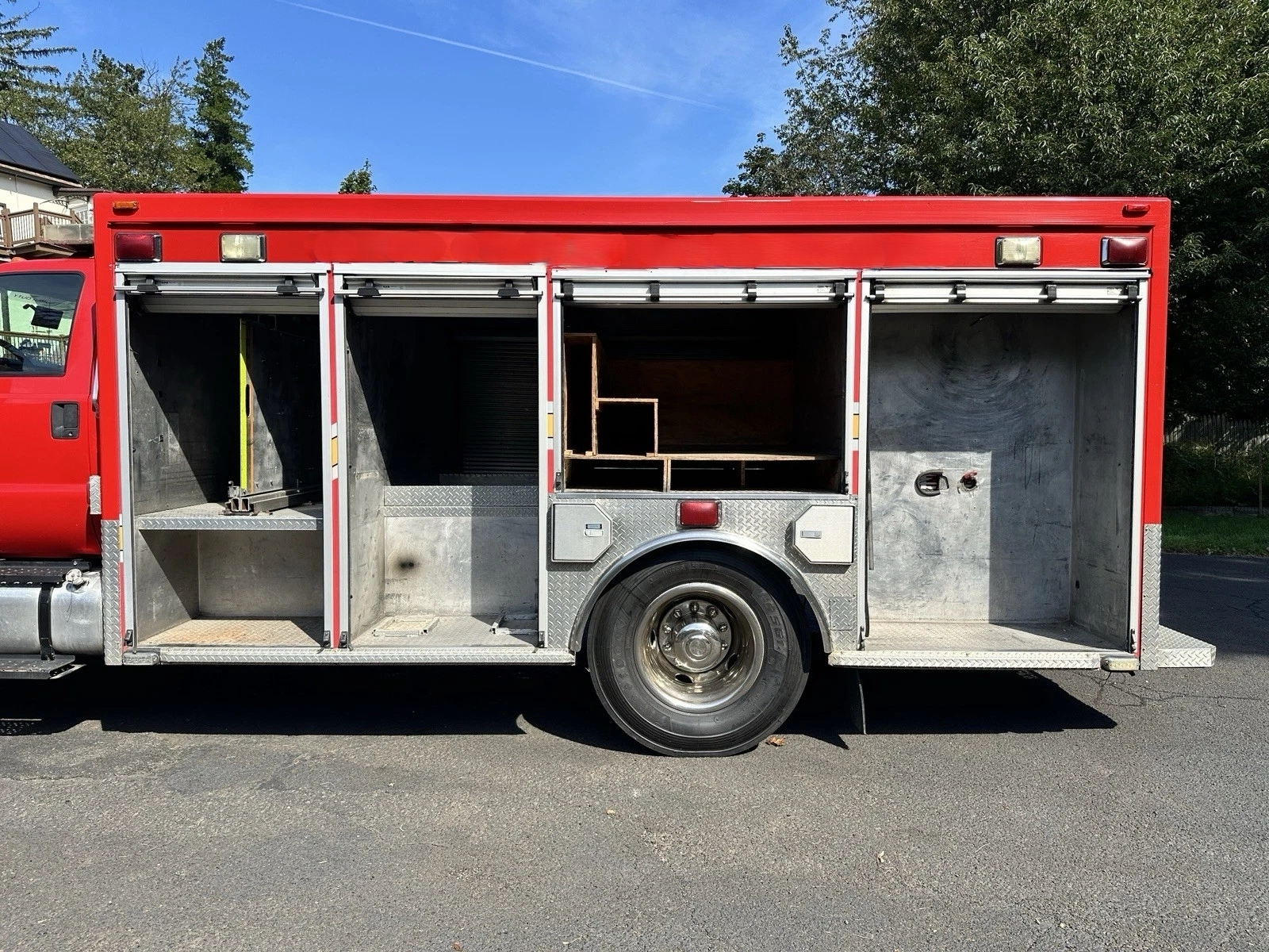 2017 Pierce Ford Medium Rescue - image 12