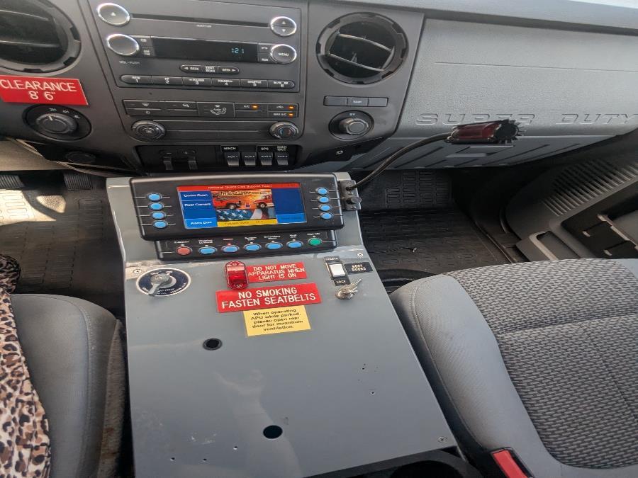 2012 Ford Super Duty F-450 Crew Cab 176" WB 60" CA XL (2) - image 24