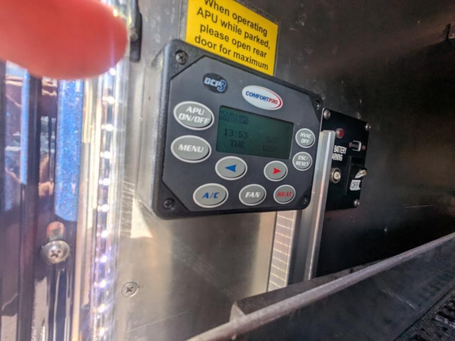 2012 Ford Super Duty F-450 Crew Cab 176" WB 60" CA XL (2) - image 23