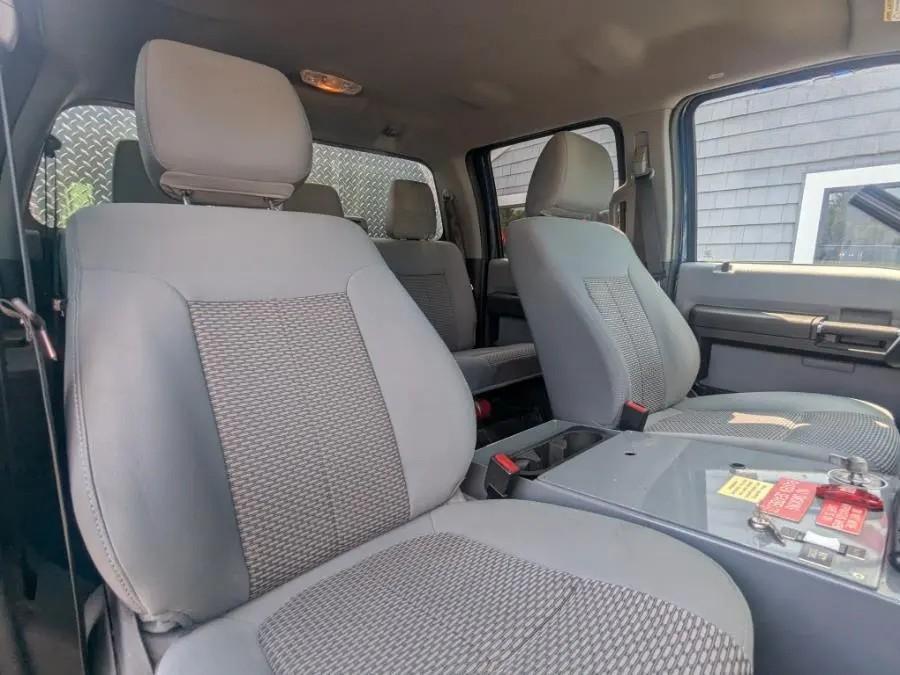2012 Ford Super Duty F-450 Crew Cab 176" WB 60" CA XL (2) - image 34