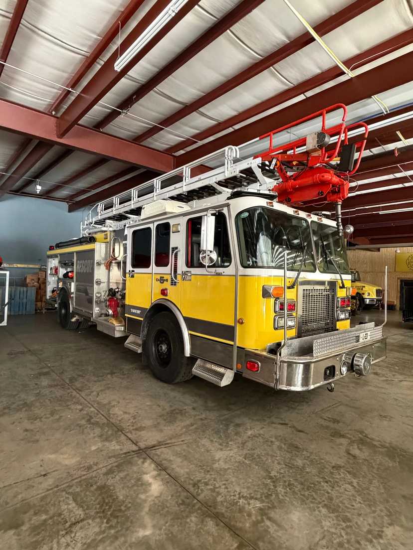 1997 Saulsbury Spartan 65' Telesquirt