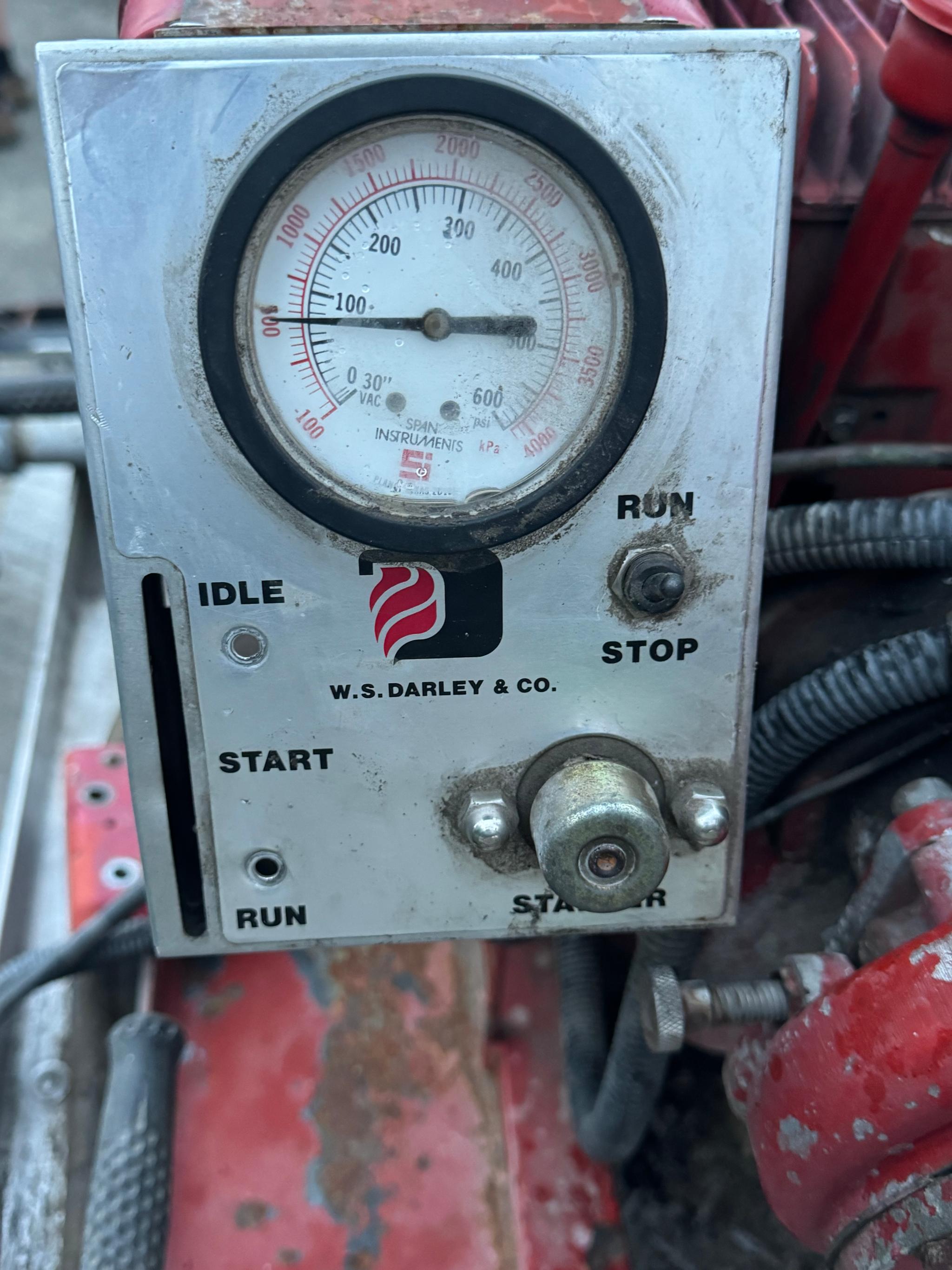 Poly tank skid pump unit. - image 5