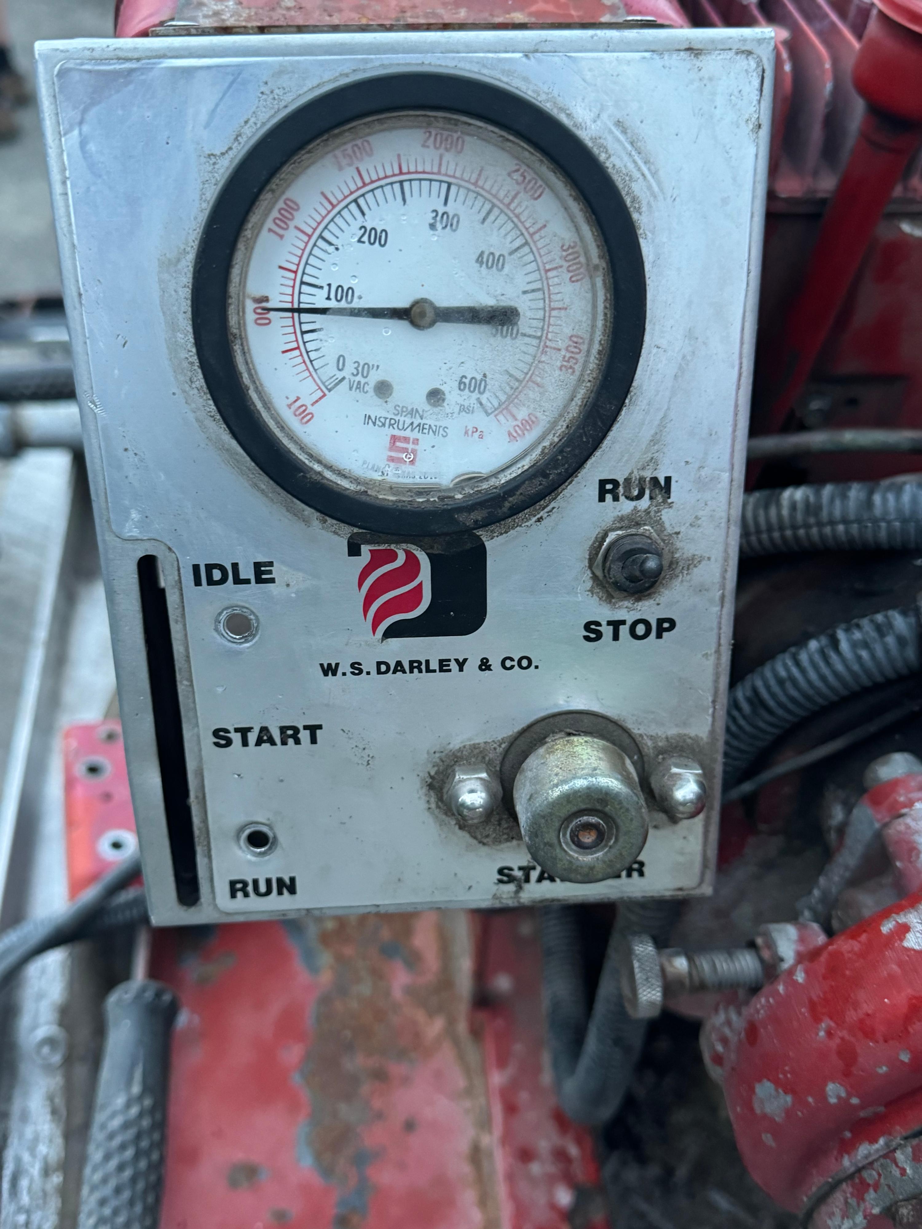 Poly tank skid pump unit. - image 5