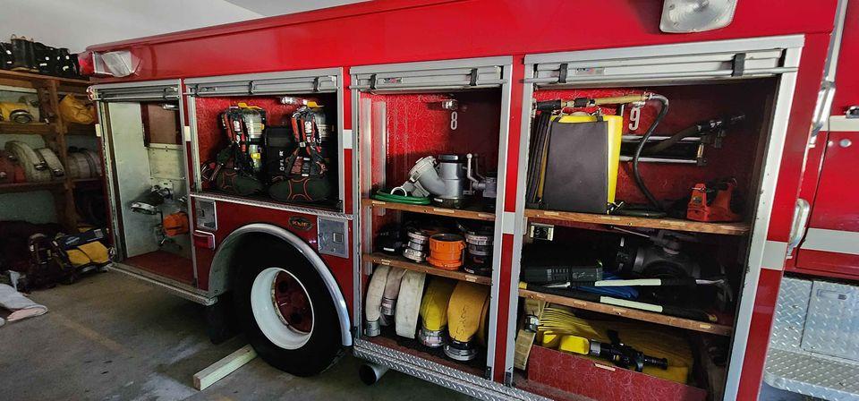 1998 KME Ford 4x4 Pumper - image 13