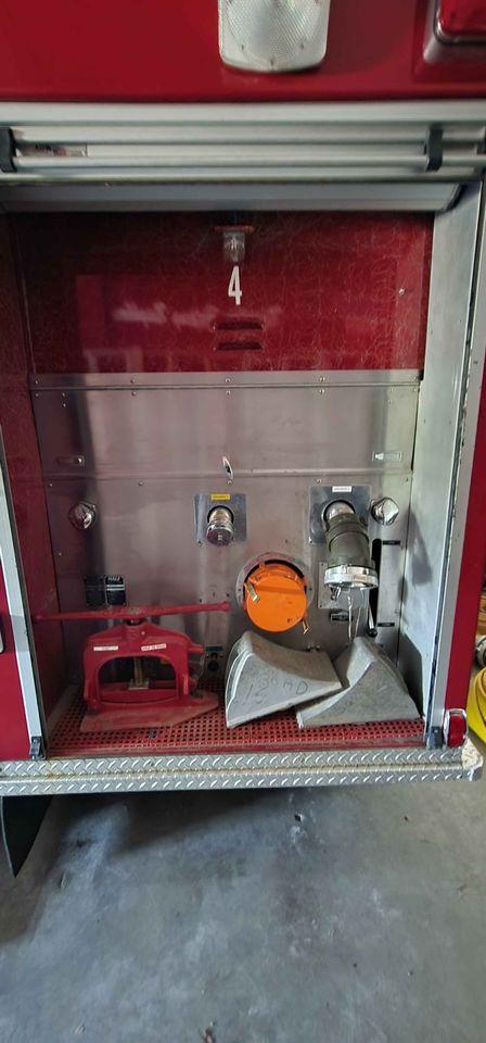 1998 KME Ford 4x4 Pumper - image 14