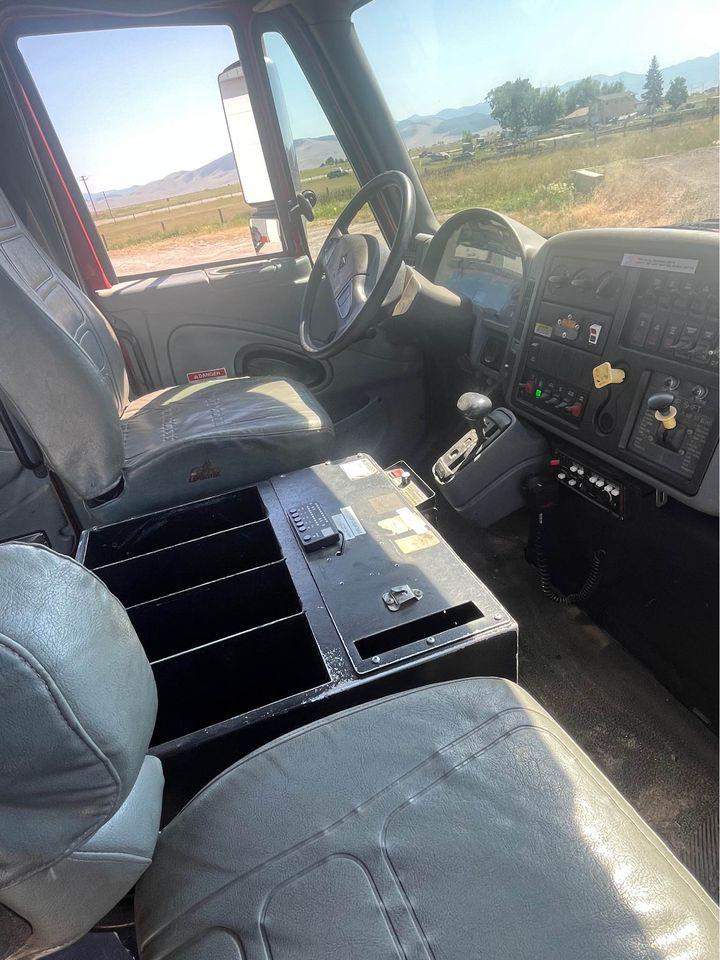 2003 International 4400 Pumper - image 15