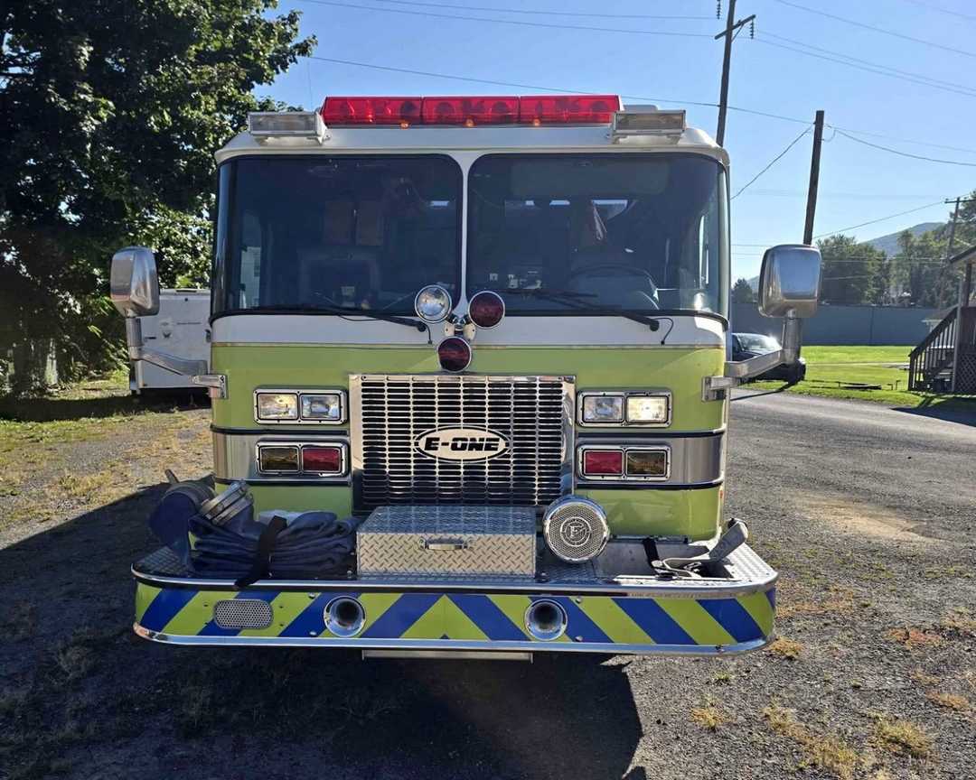 1993 E-One Protector Rescue Pumper