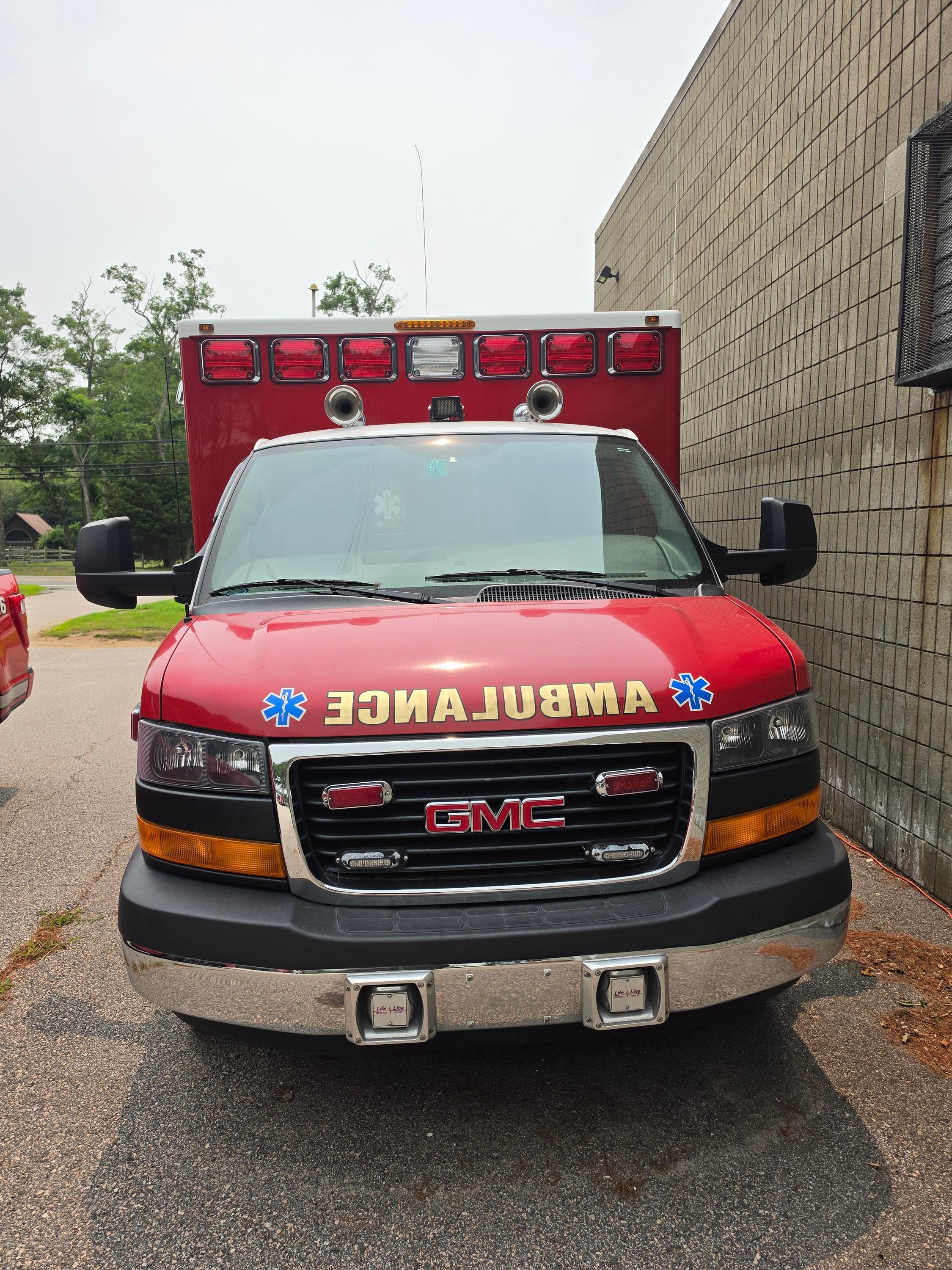 2011 Wheeled Coach GMC Type I Ambulance - image 2