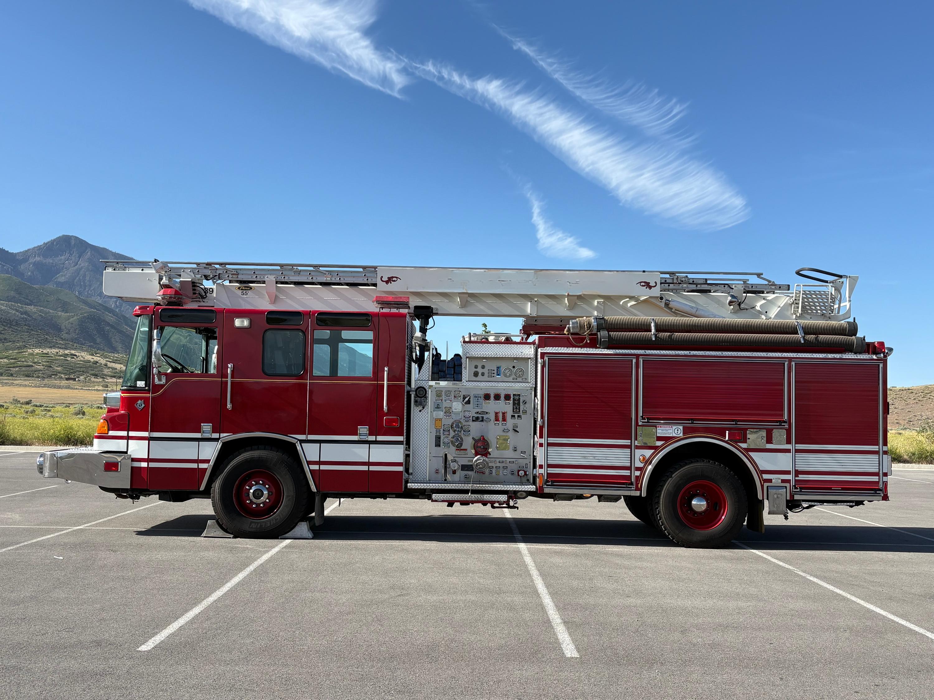 2001 Pierce 55' Boom Truck - image 5