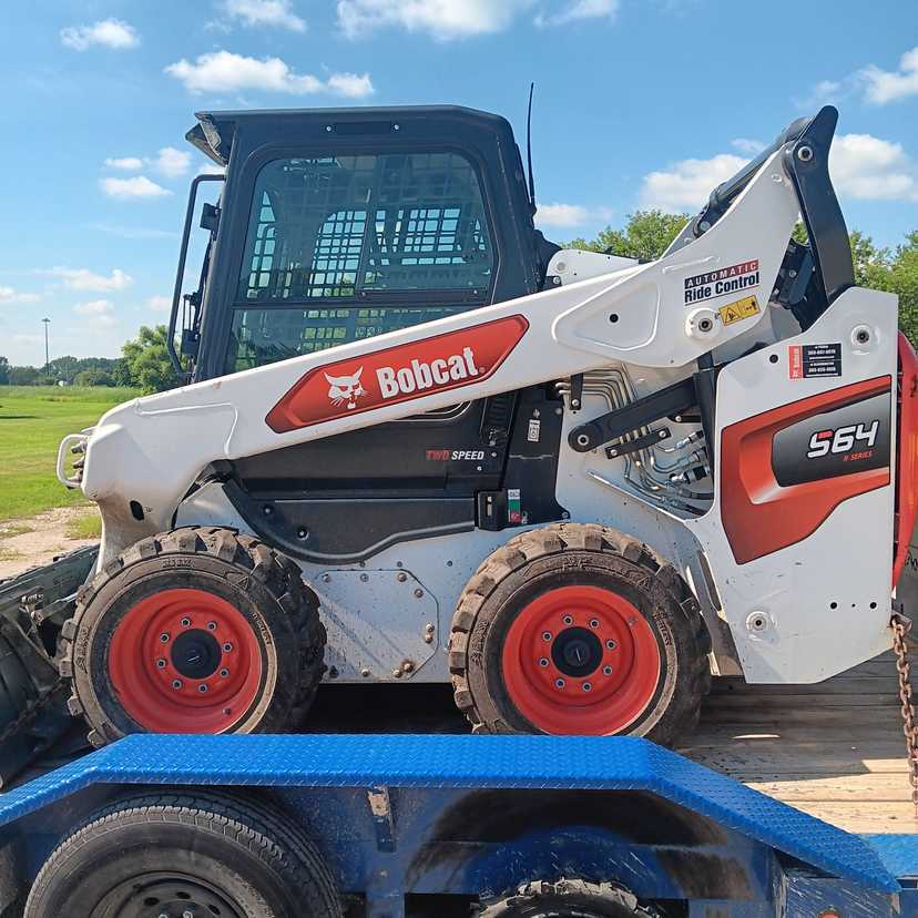 2024 Bobcat Skidsteer S64 — photo 6