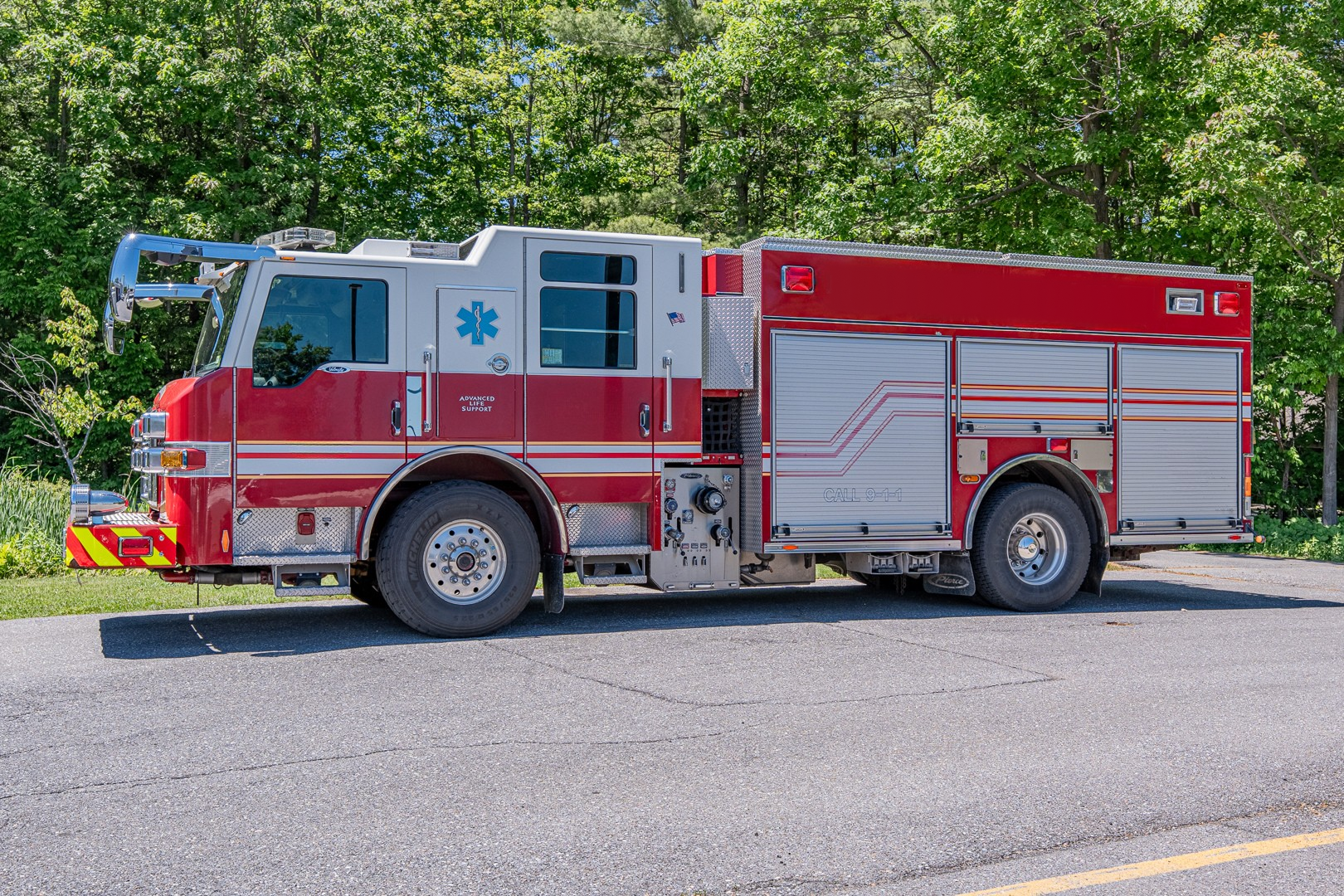 2009 Pierce Enforcer Pumper - image 16