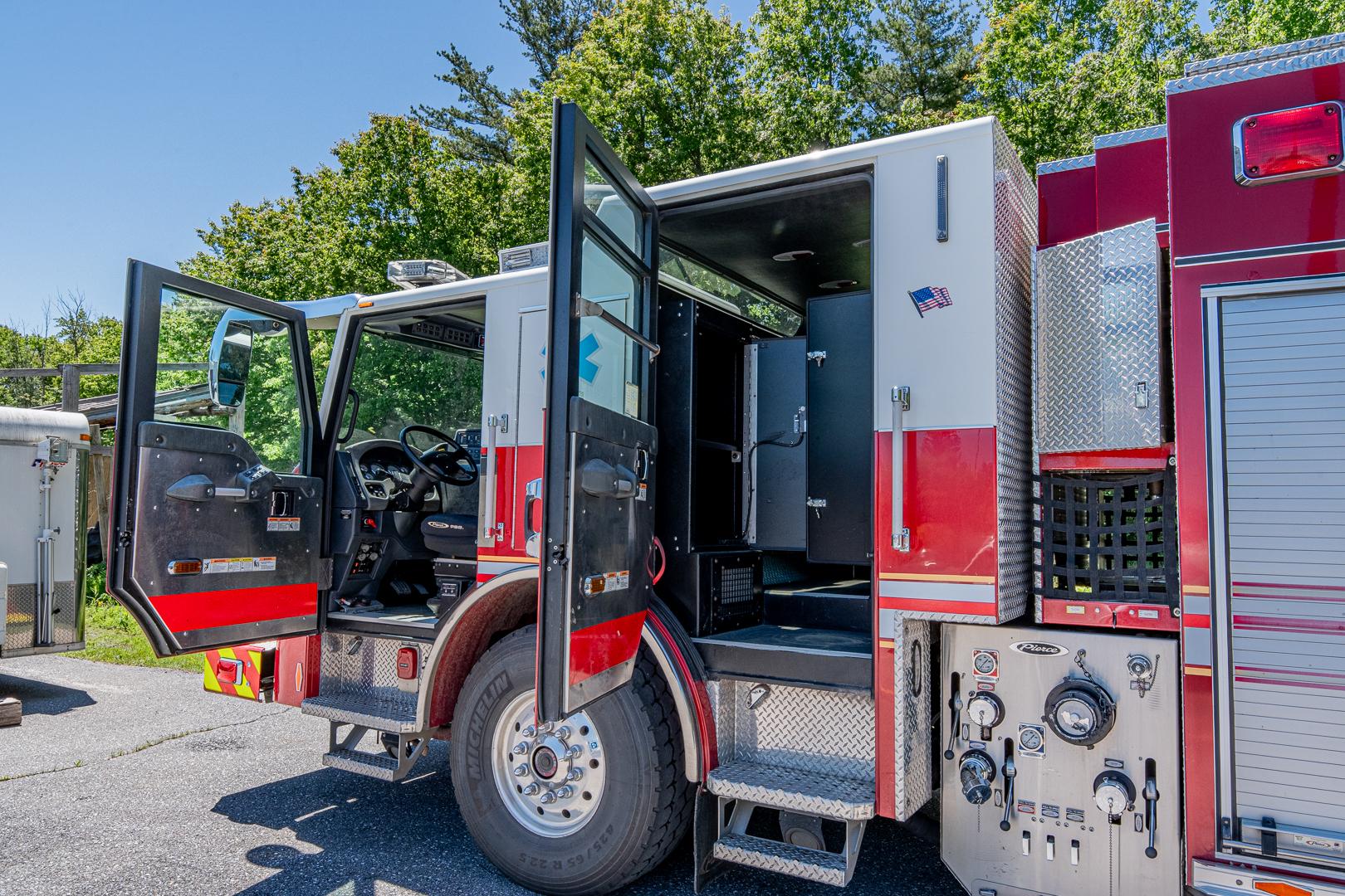 2009 Pierce Enforcer Pumper - image 39
