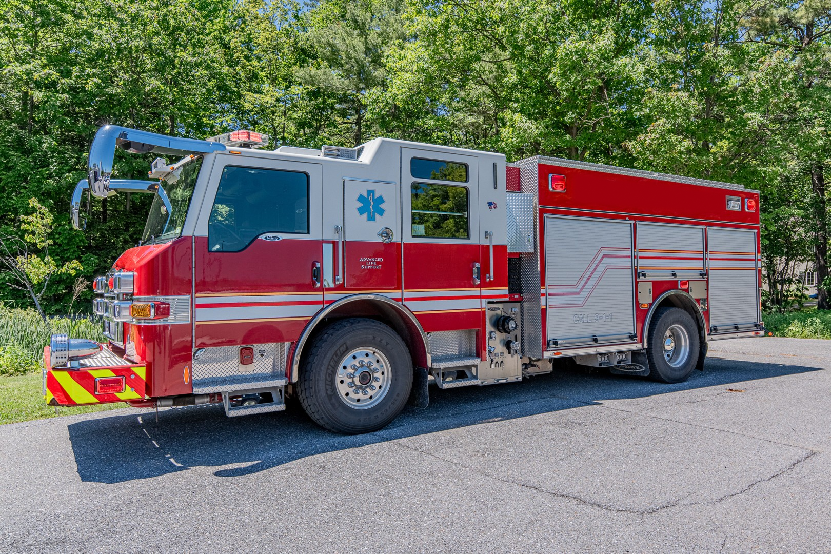 2009 Pierce Enforcer Pumper - image 9