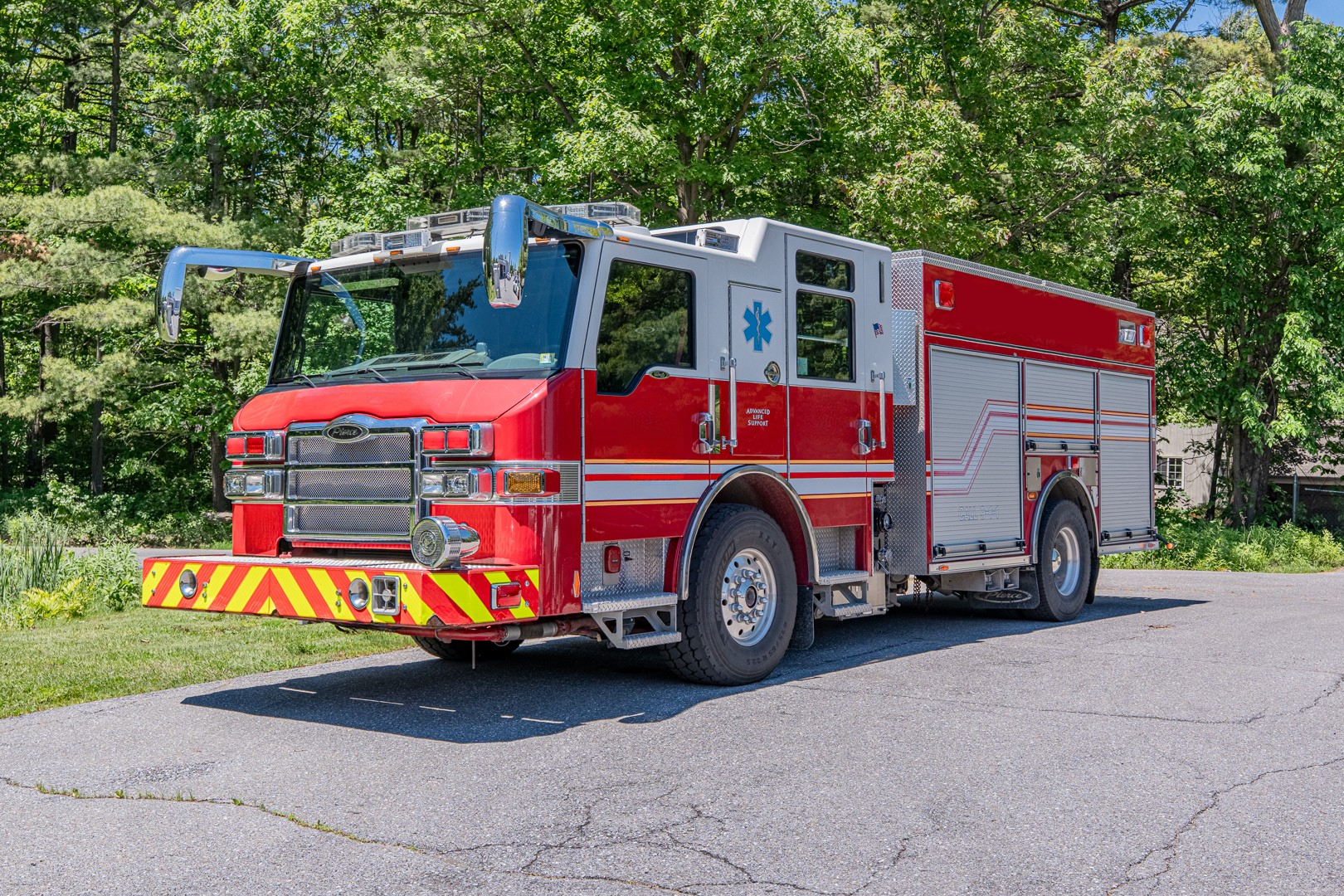 2009 Pierce Enforcer Pumper - image 14