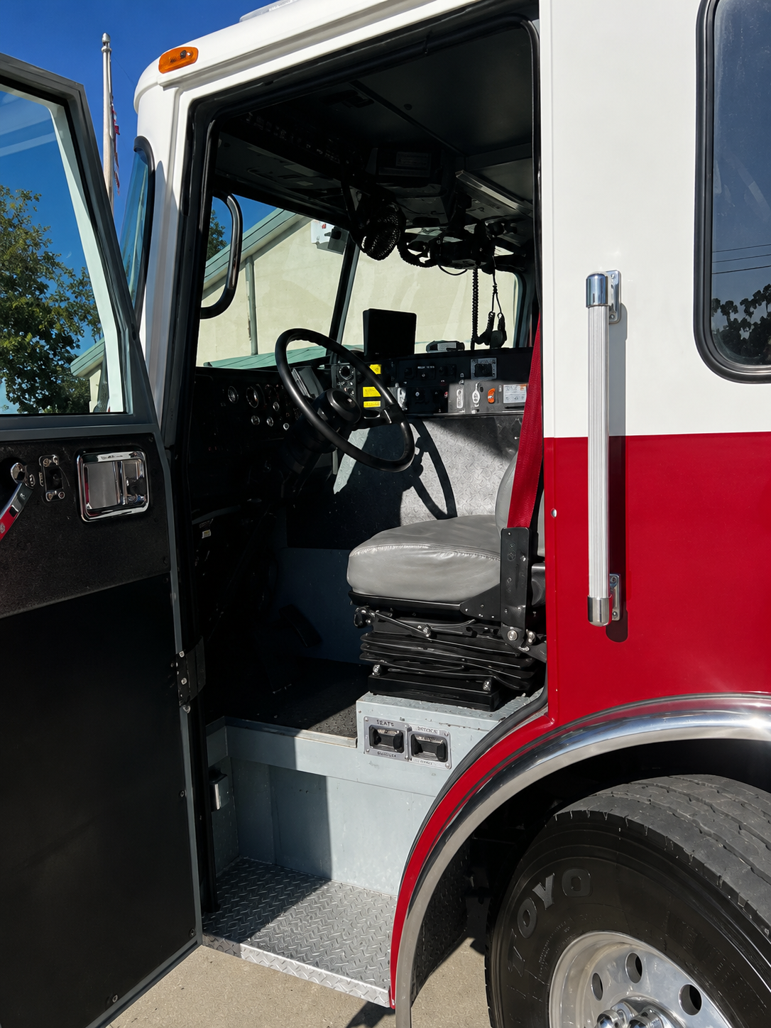 2007 Pierce Enforcer Pumper - image 12