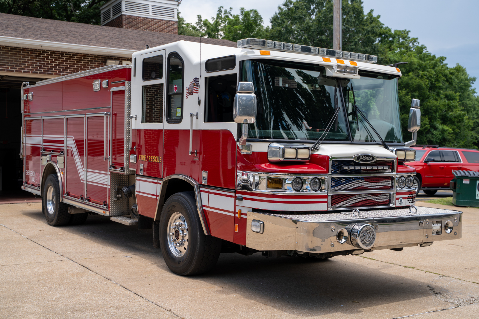 2014 Pierce Quantum Pumper - image 11