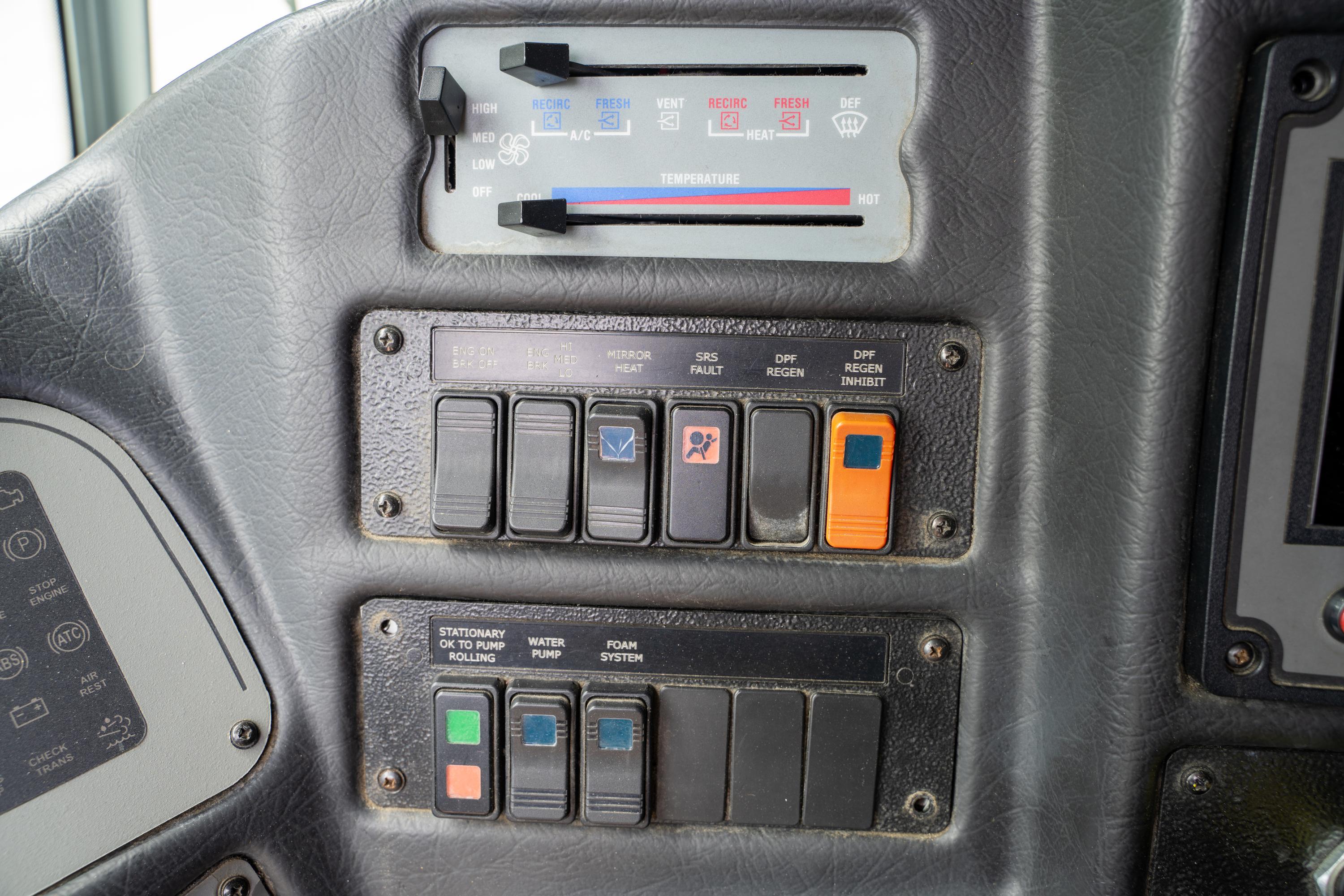 2014 Pierce Quantum Pumper - image 36