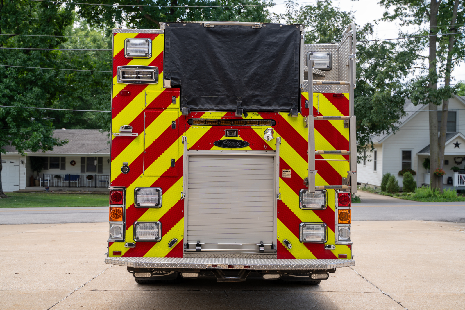 2014 Pierce Quantum Pumper - image 6