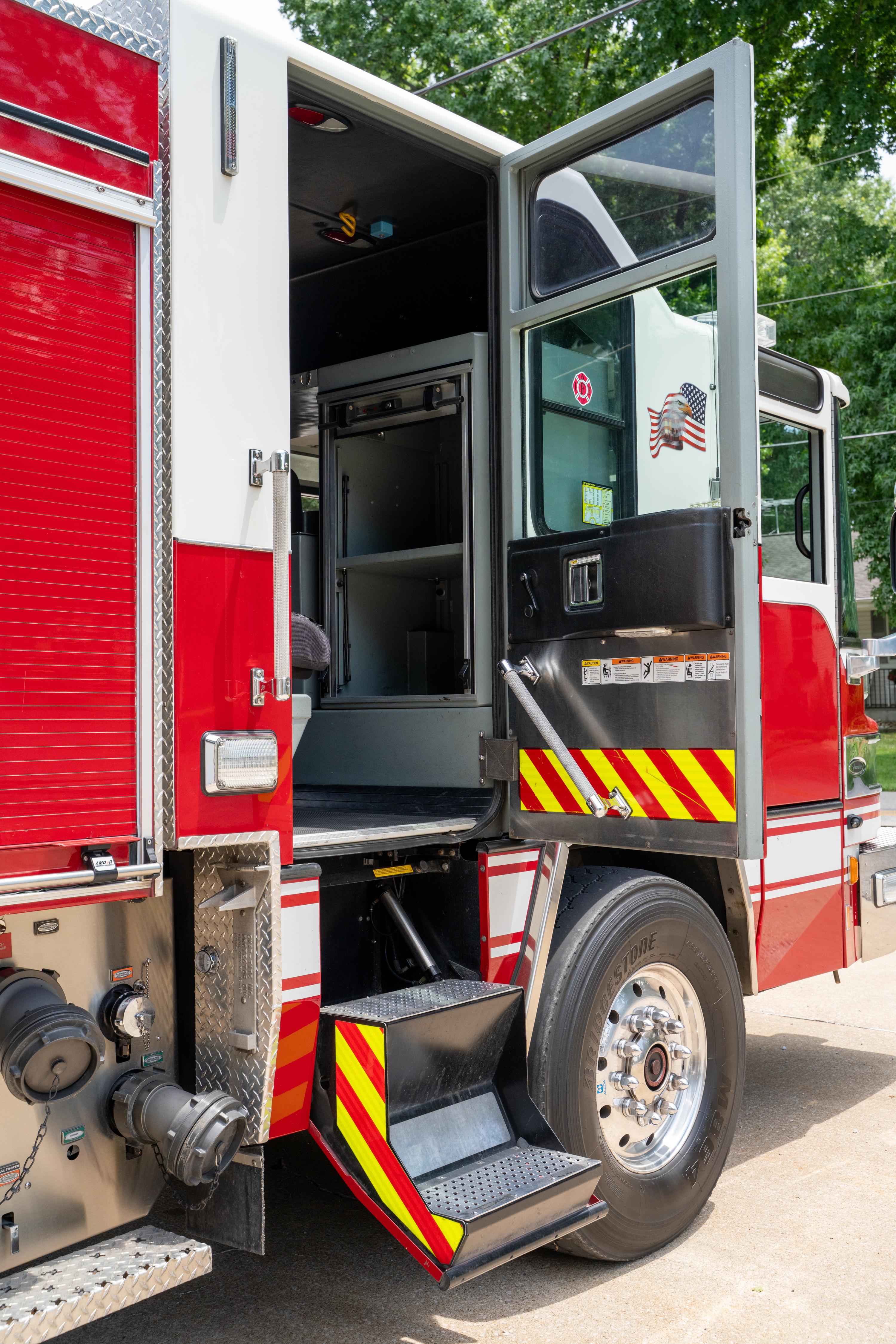 2014 Pierce Quantum Pumper - image 118