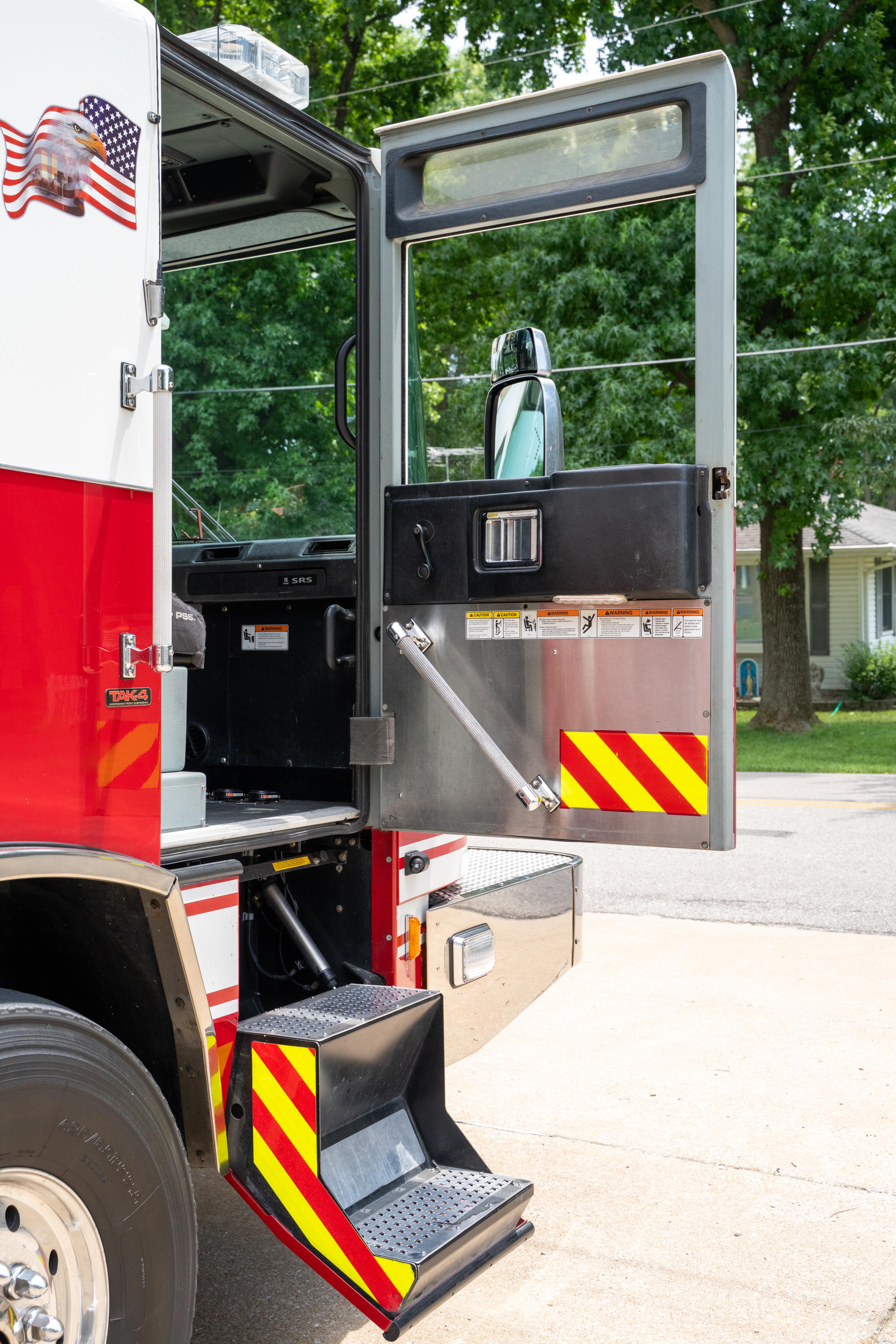 2014 Pierce Quantum Pumper - image 161