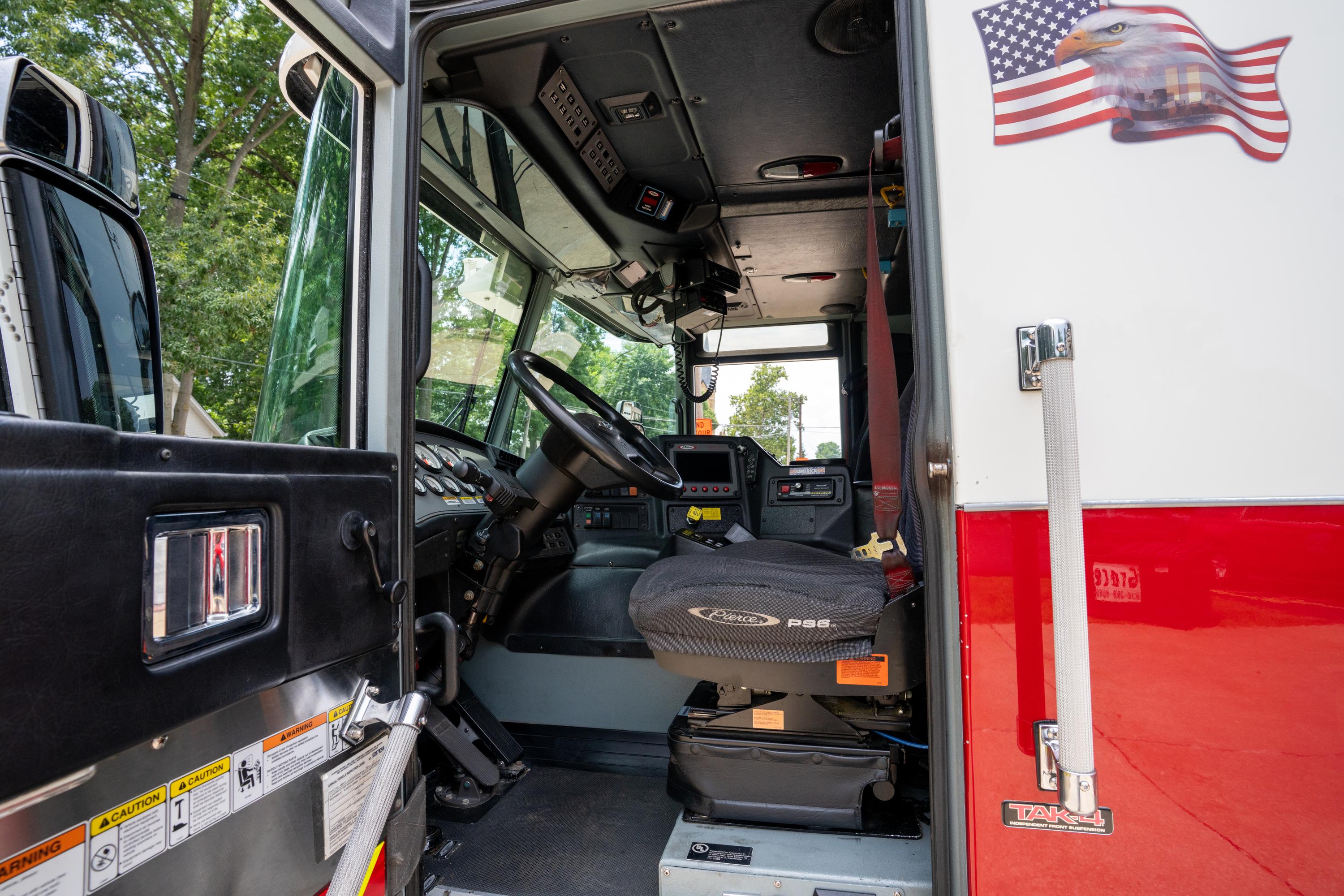 2014 Pierce Quantum Pumper - image 120