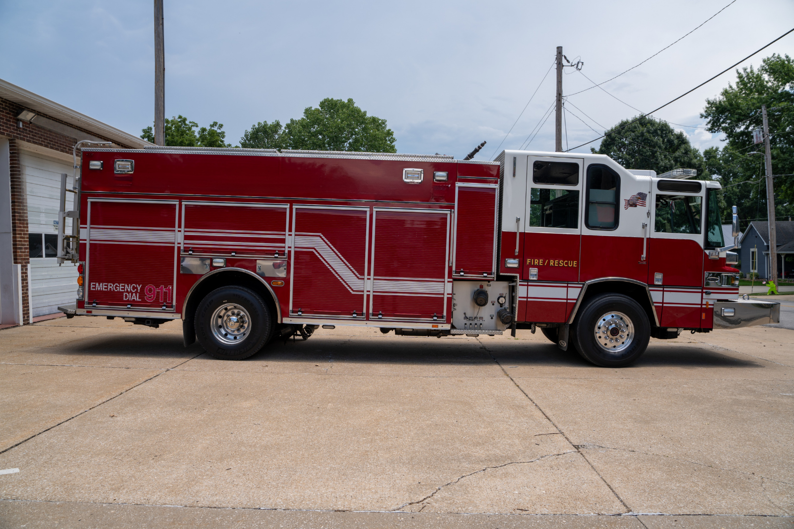 2014 Pierce Quantum Pumper - image 9