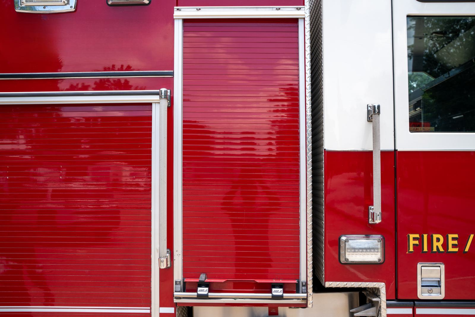 2014 Pierce Quantum Pumper - image 17