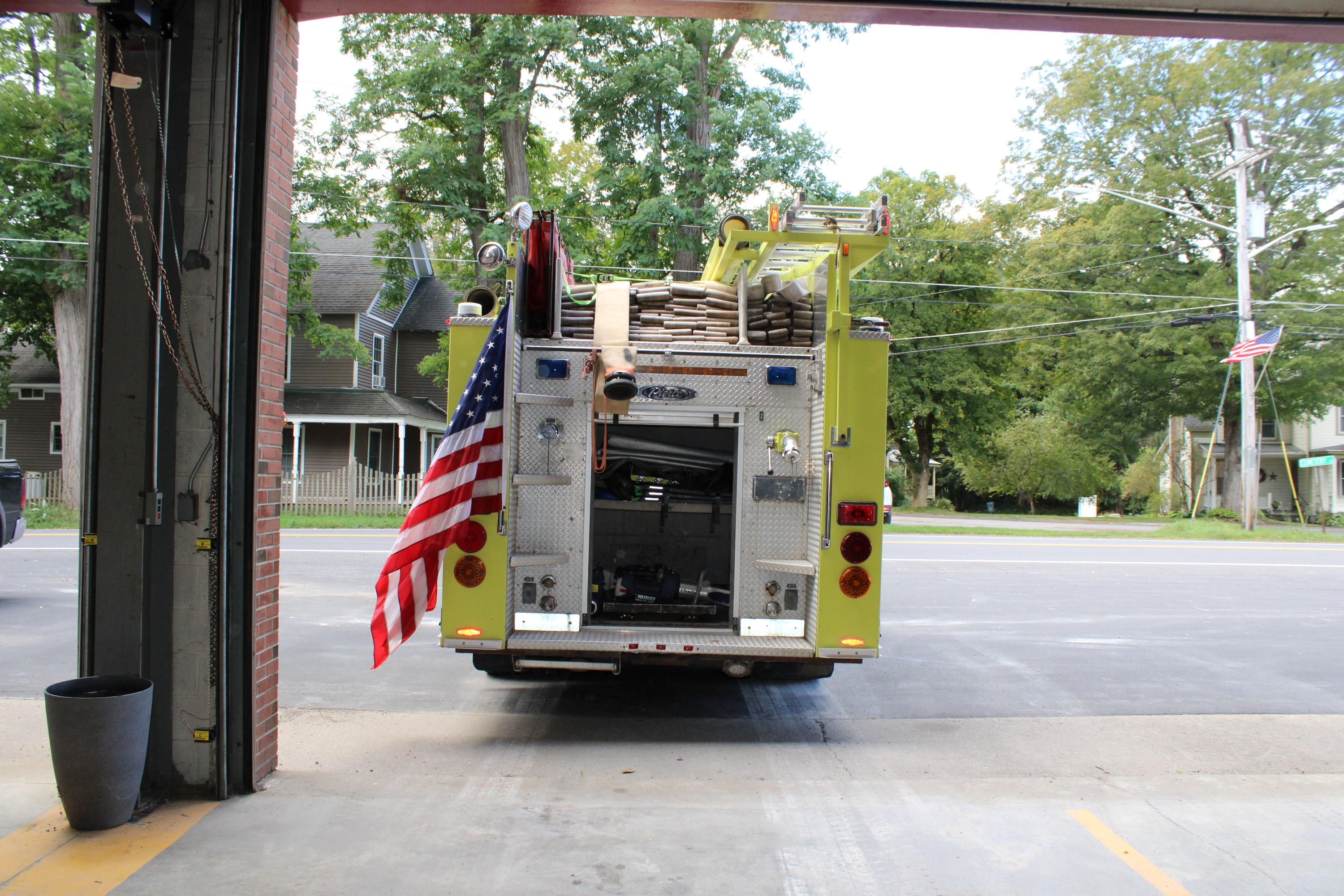 1998 Pierce Quantum Pumper - image 7