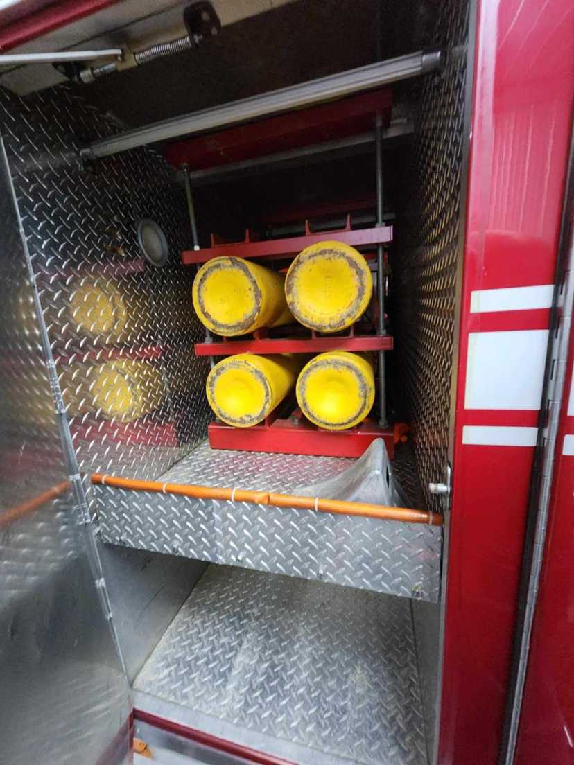 1994 E-One International Heavy Rescue — photo 5