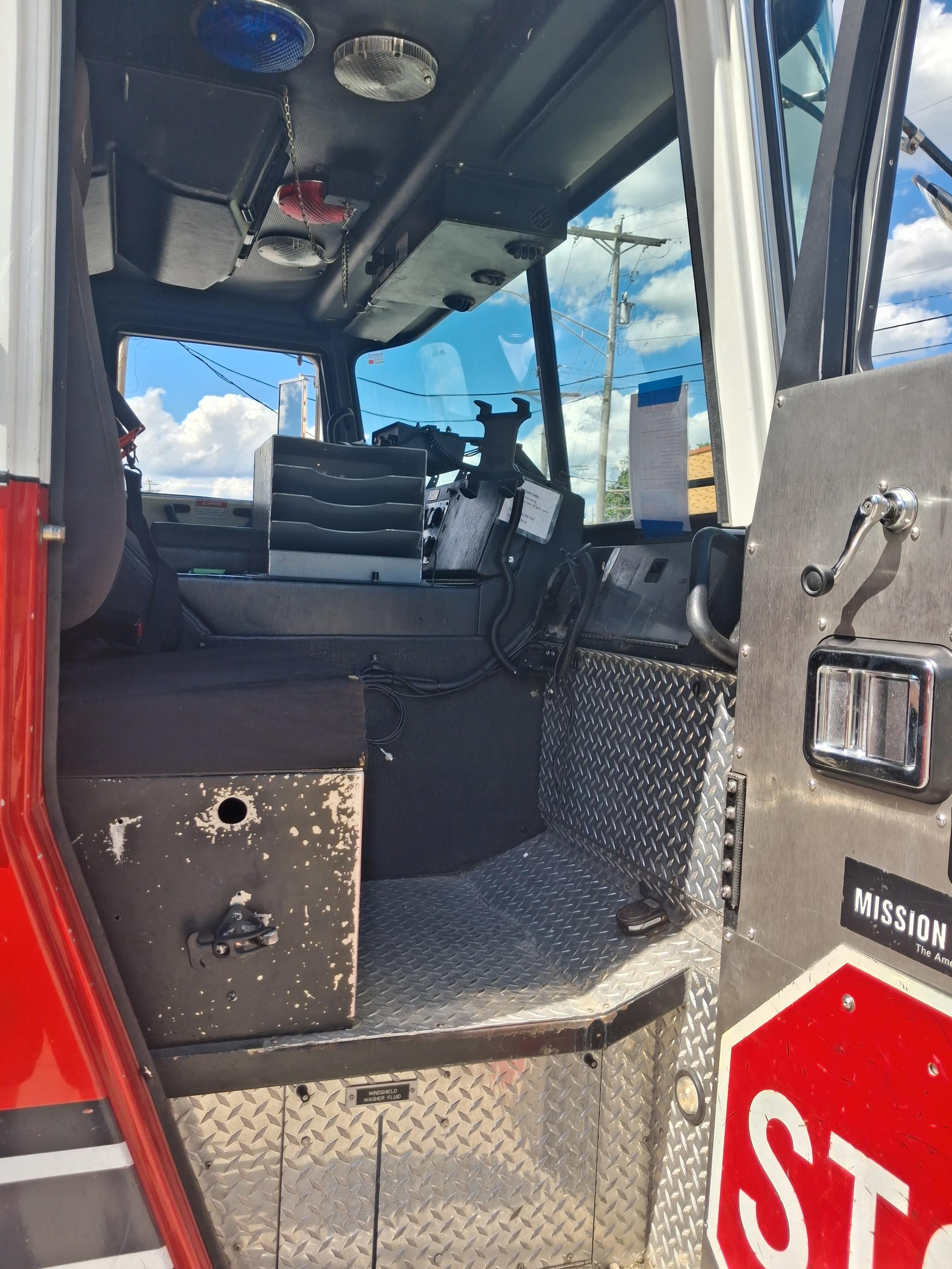 2003 Seagrave Aerialscope 95' Tower - image 19