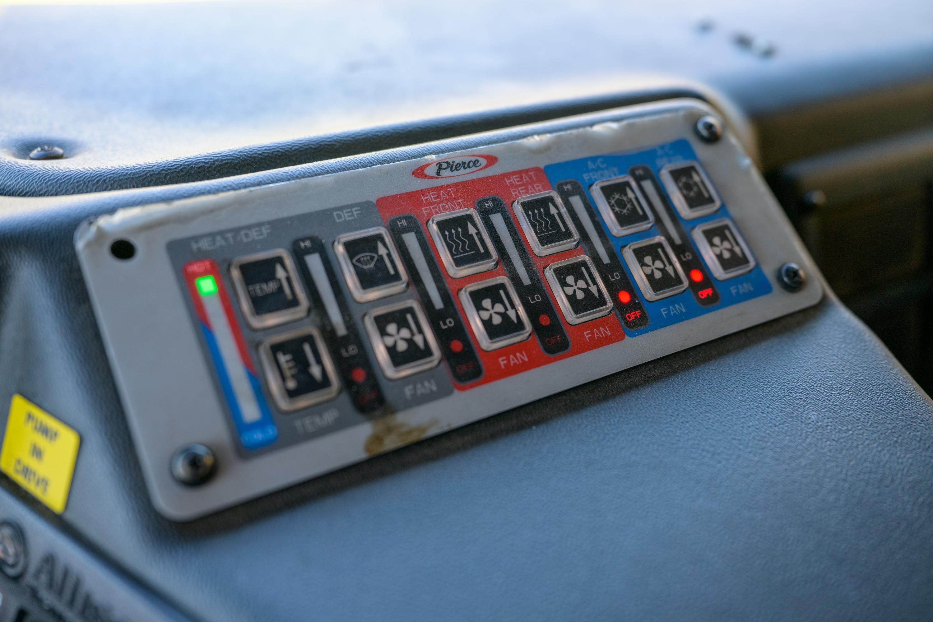 2015 Pierce Impel Pumper - image 18