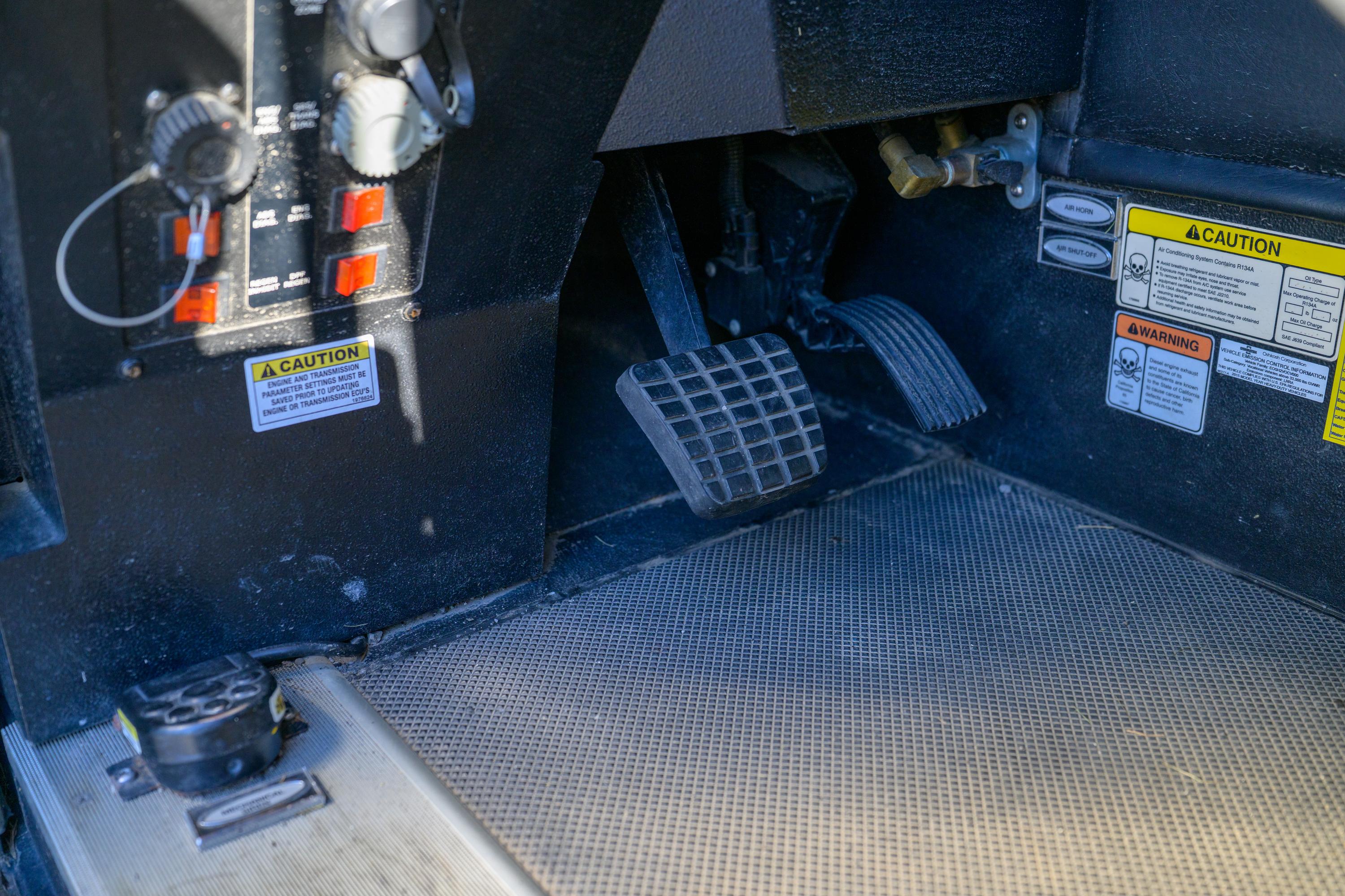 2015 Pierce Impel Pumper - image 15
