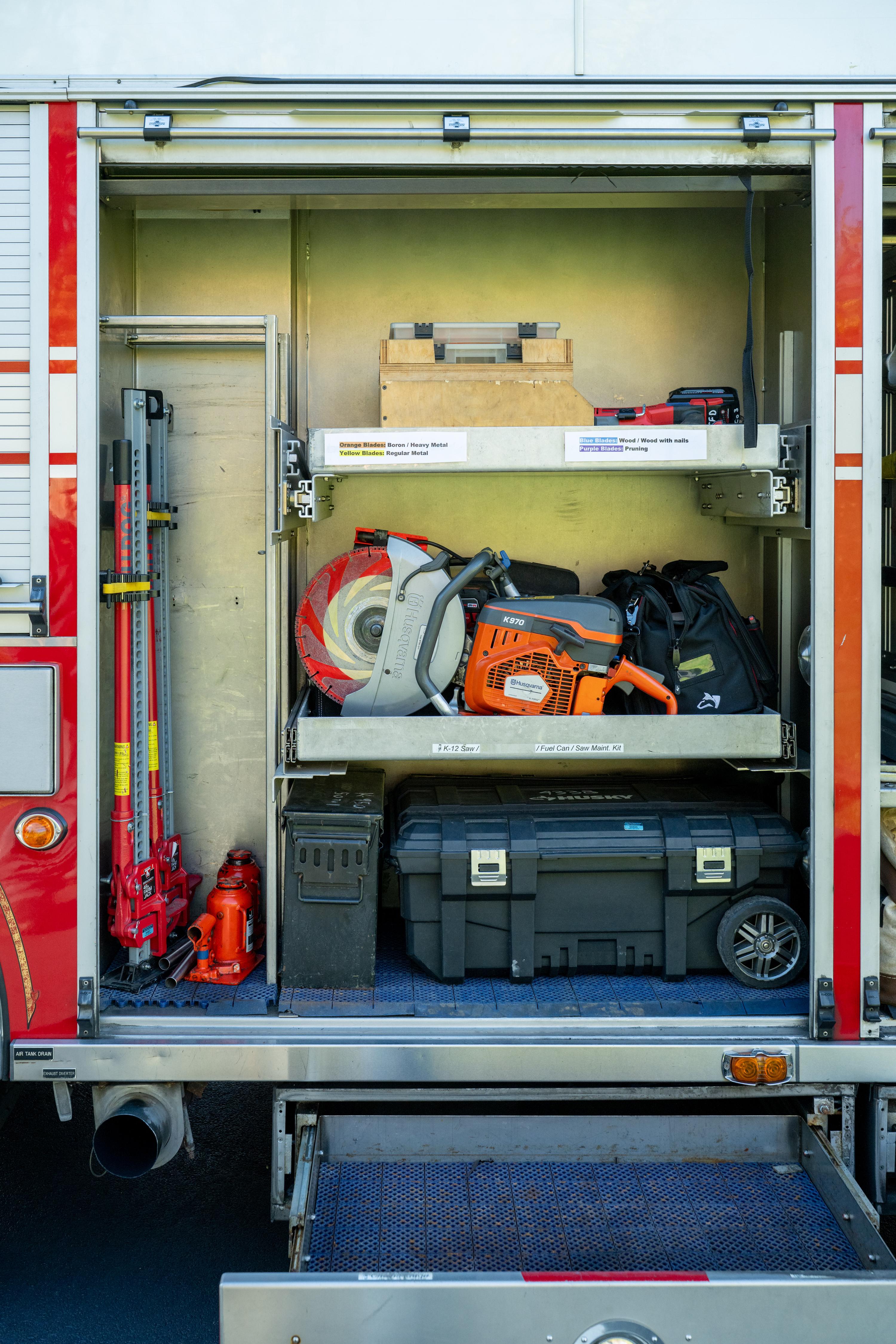 2005 KME American LaFrance Heavy Rescue - image 49