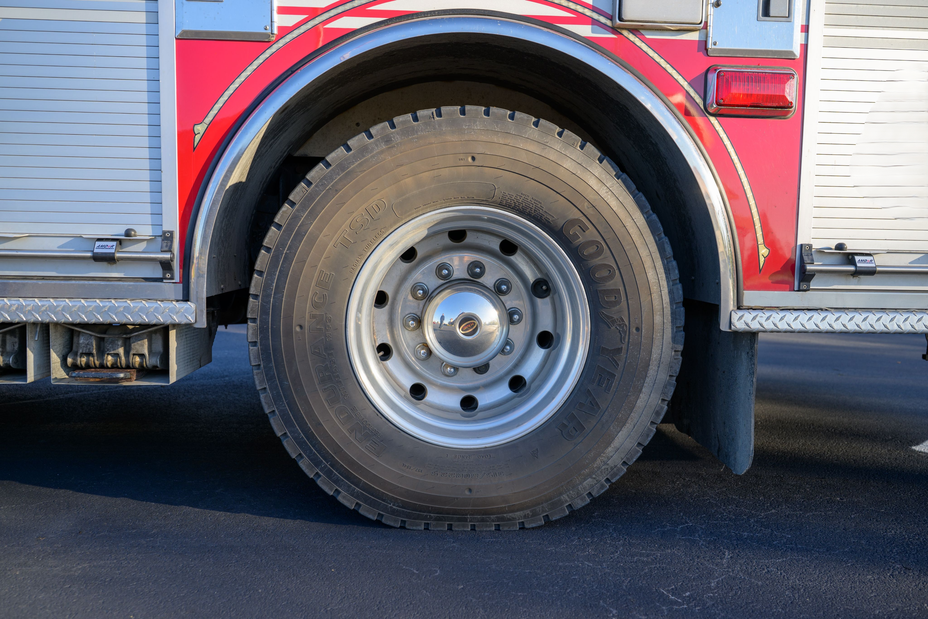 2007 KME Spartan Pumper Tanker - image 69