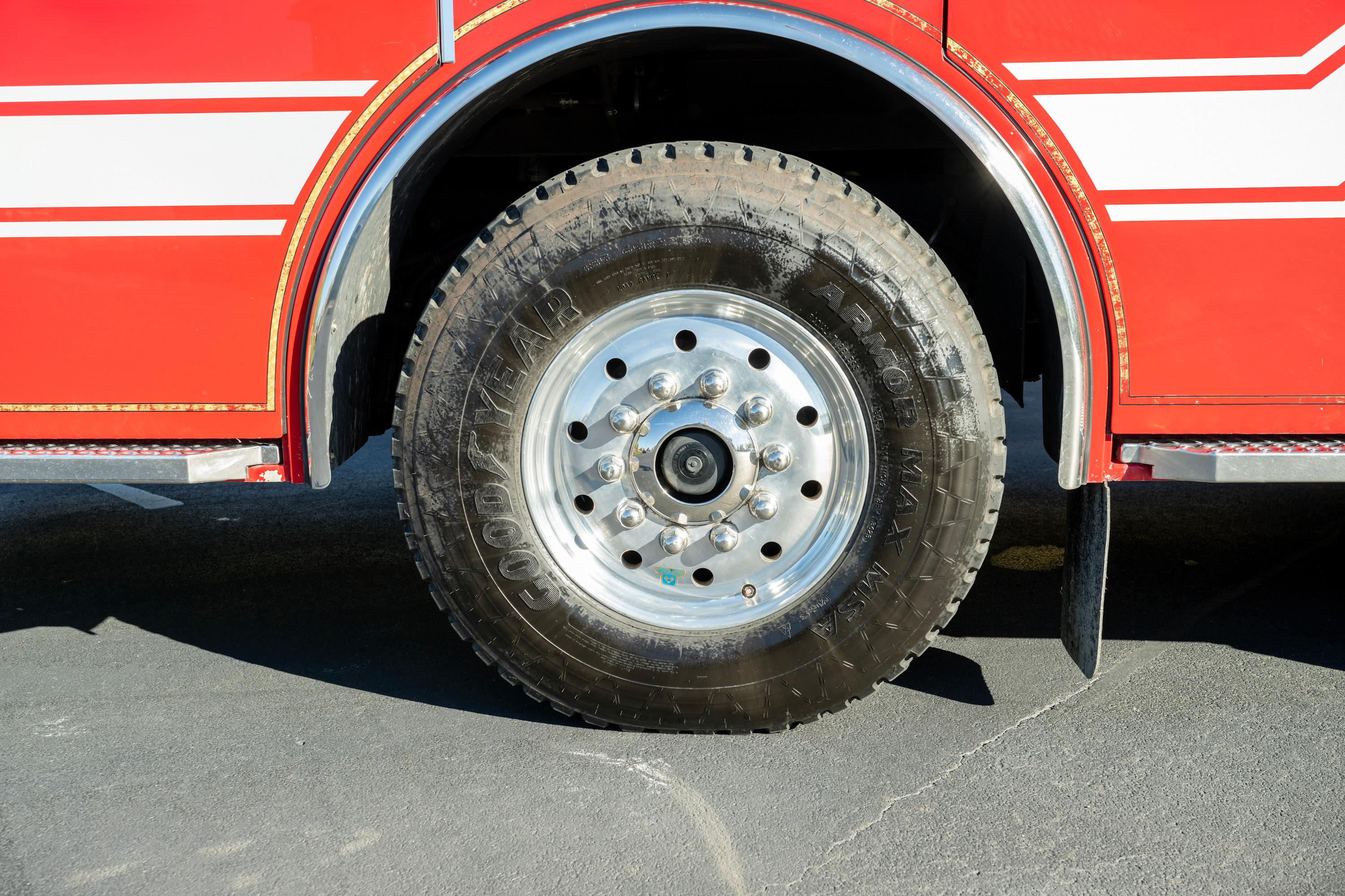 2005 KME American LaFrance Heavy Rescue - image 64