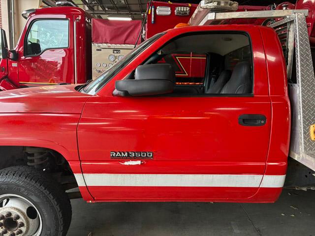 1999 Dodge 3500 4x4 Brush Truck - image 4