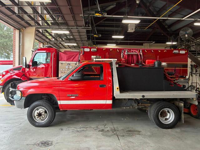 1999 Dodge 3500 4x4 Brush Truck - image 1