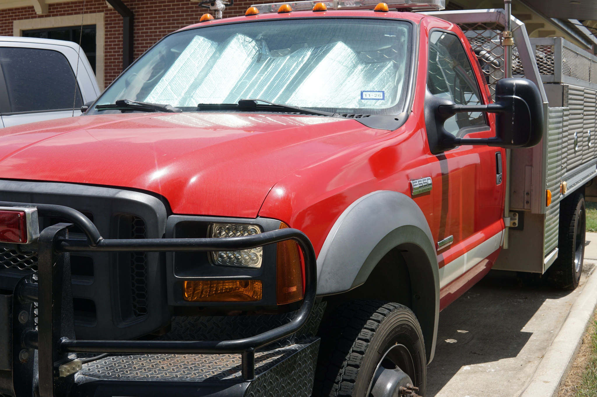 2005 Ford F550 4x4 Brush Truck - image 2