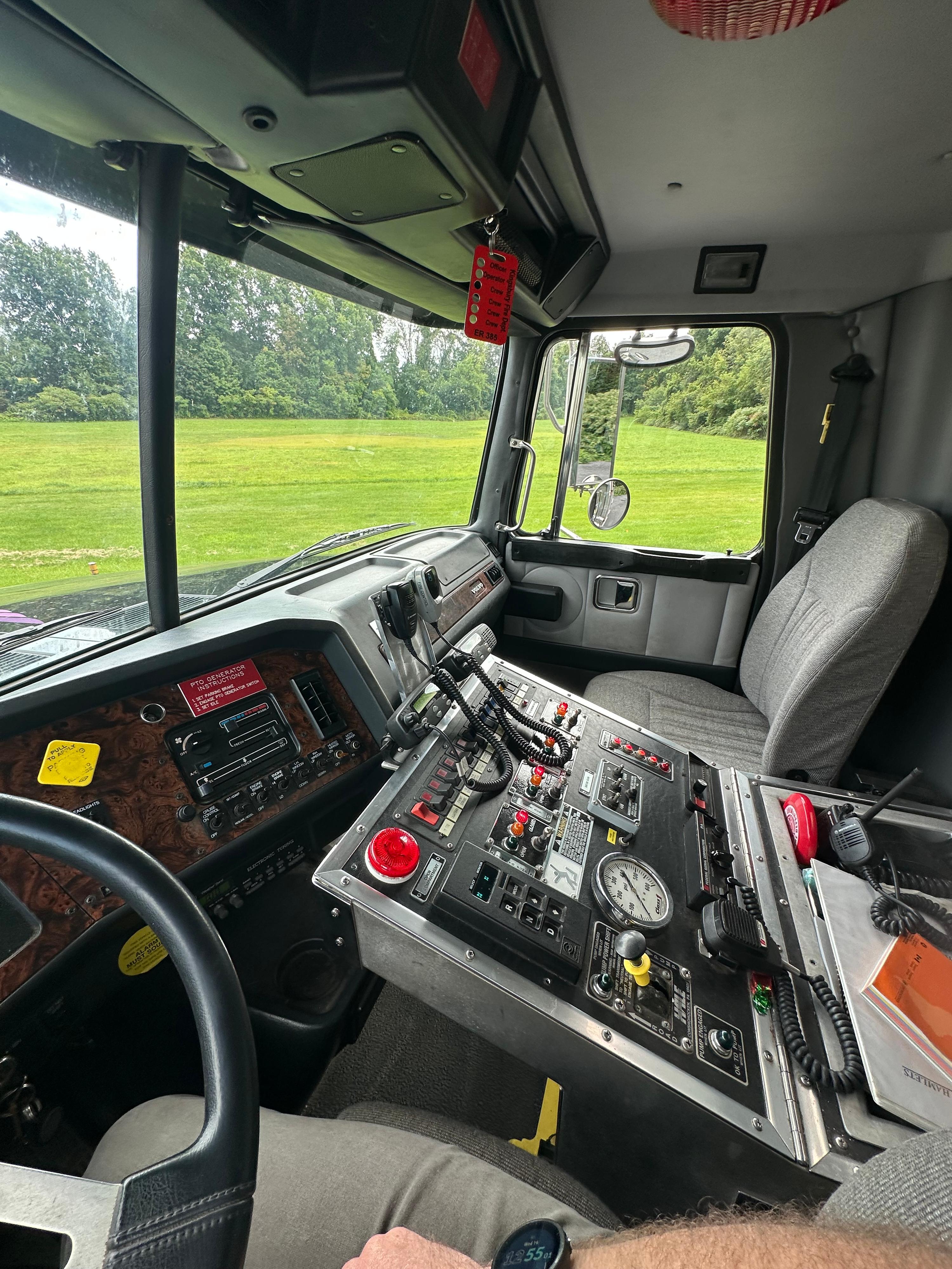 1997 Volvo Pumper - image 12