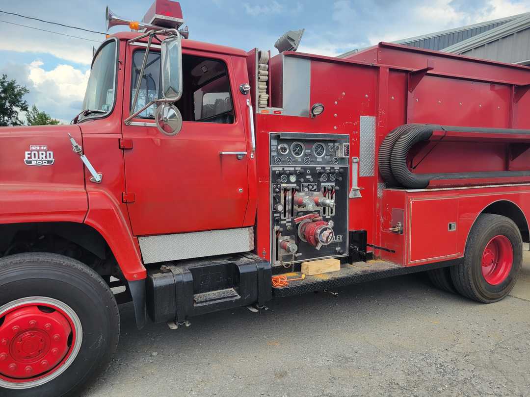 1982 Ford Pumper Tanker