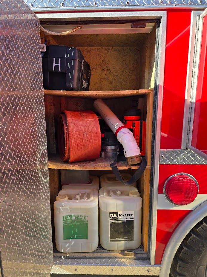 1990 Alexis Chevrolet Pumper - image 4