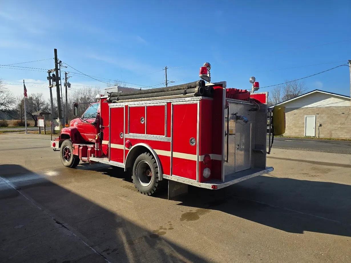 1990 Alexis Chevrolet Pumper - image 7