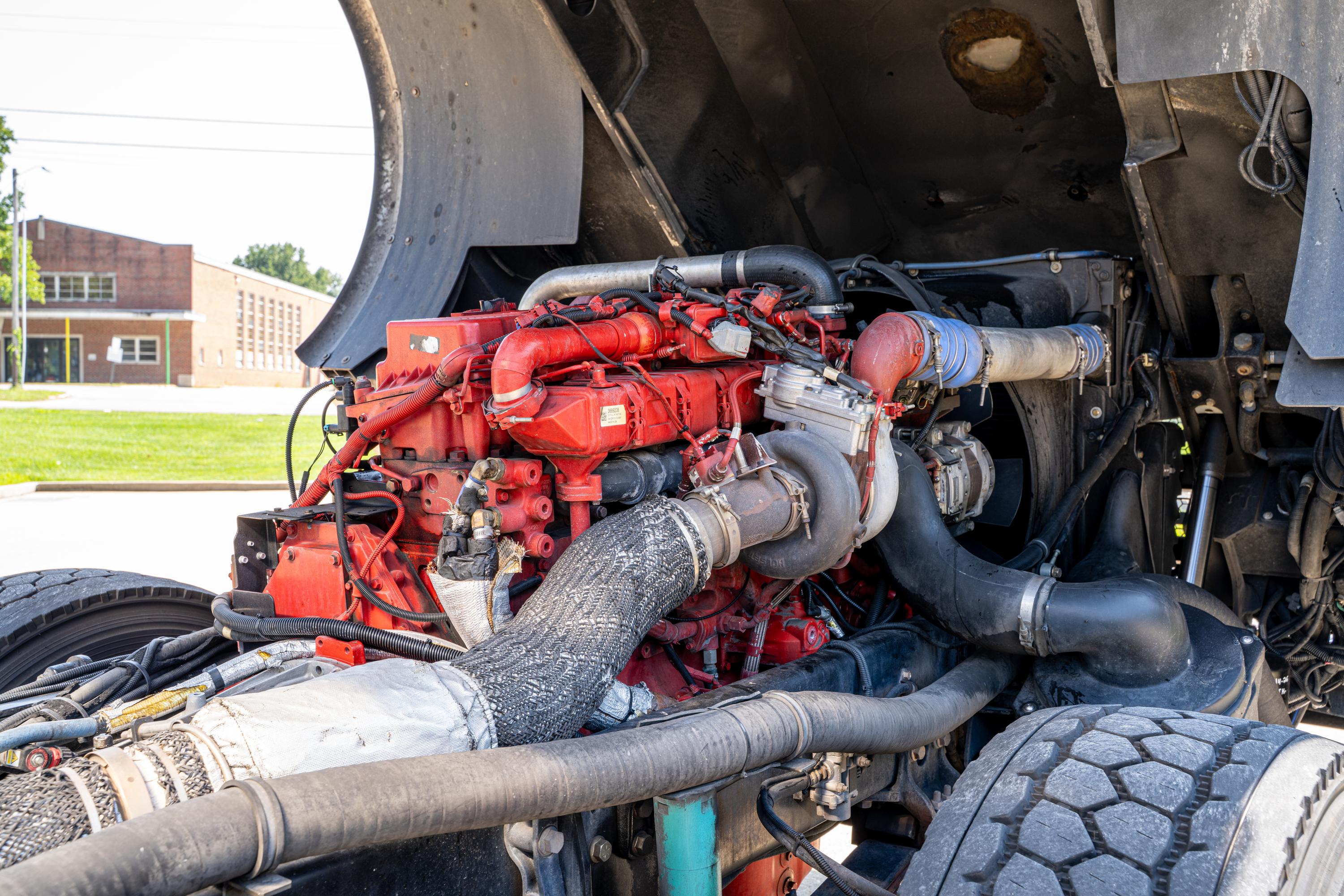 2014 Rosenbauer Commander Rescue Pumper - image 32