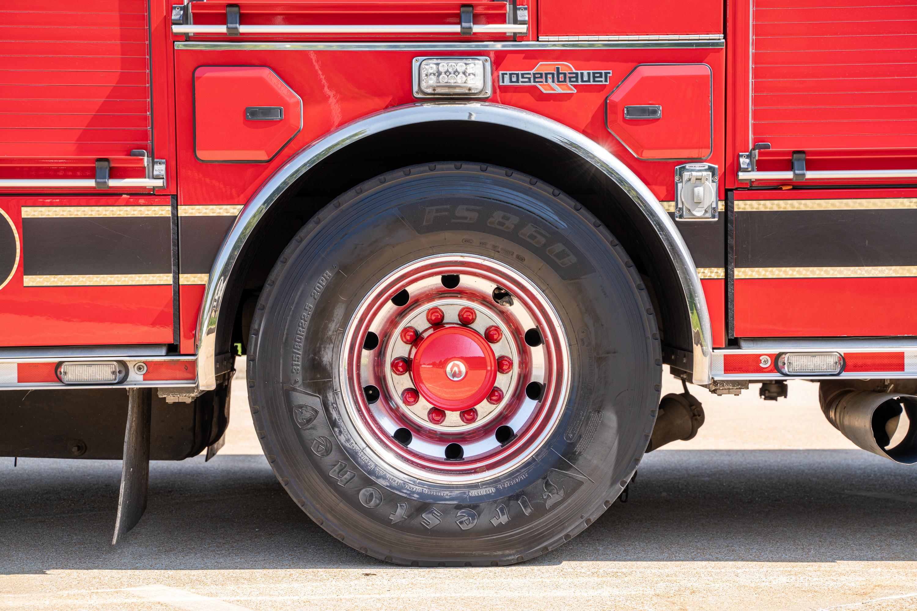 2014 Rosenbauer Commander Rescue Pumper - image 43