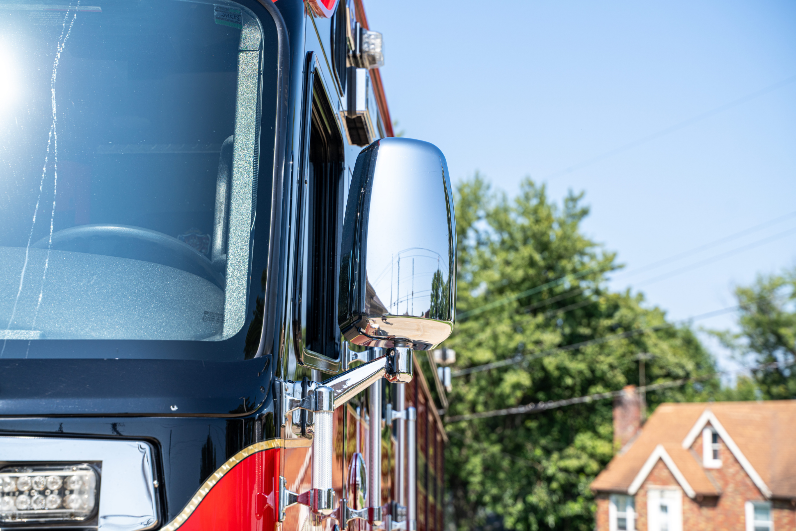 2014 Rosenbauer Commander Rescue Pumper - image 23