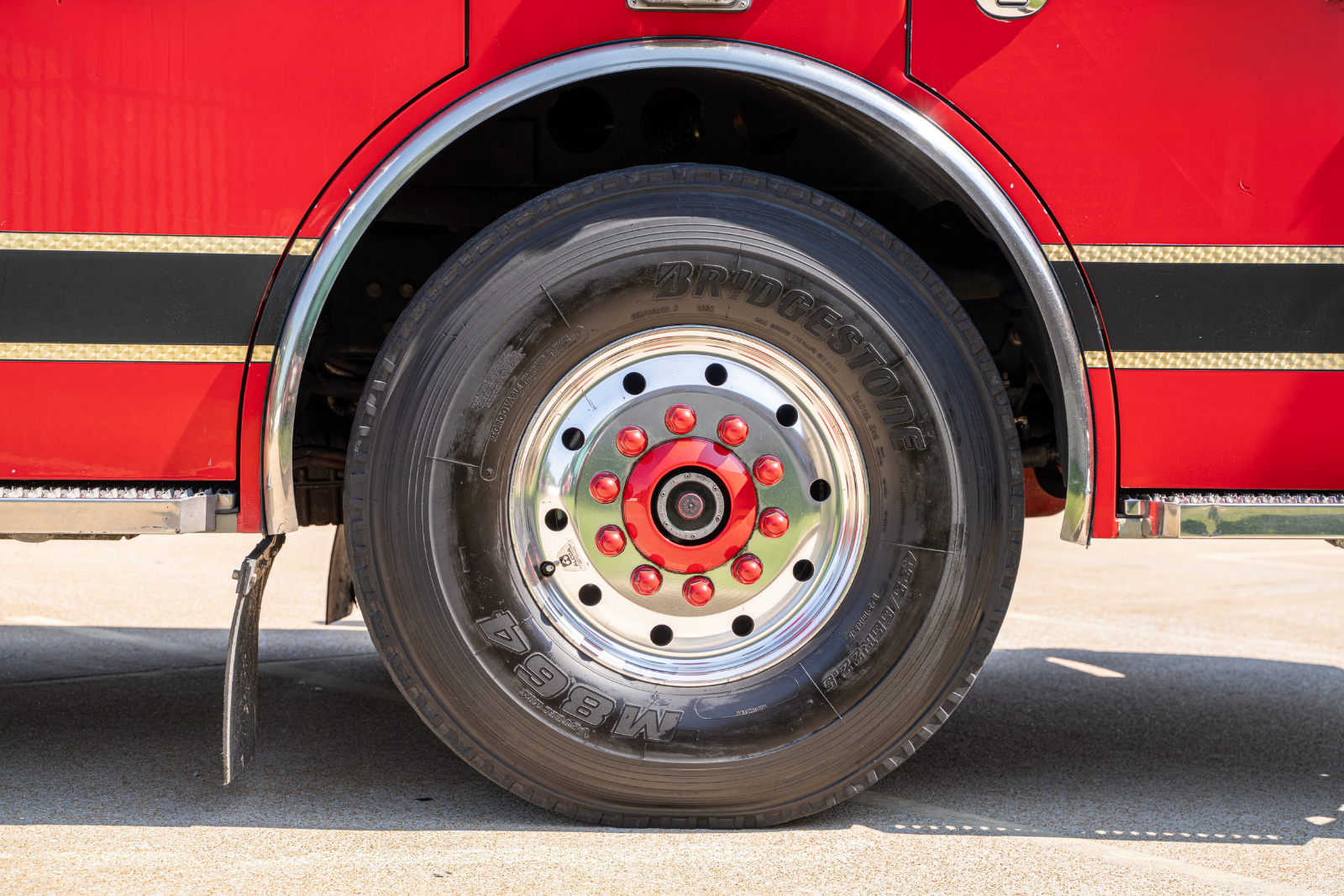 2014 Rosenbauer Commander Rescue Pumper - image 19