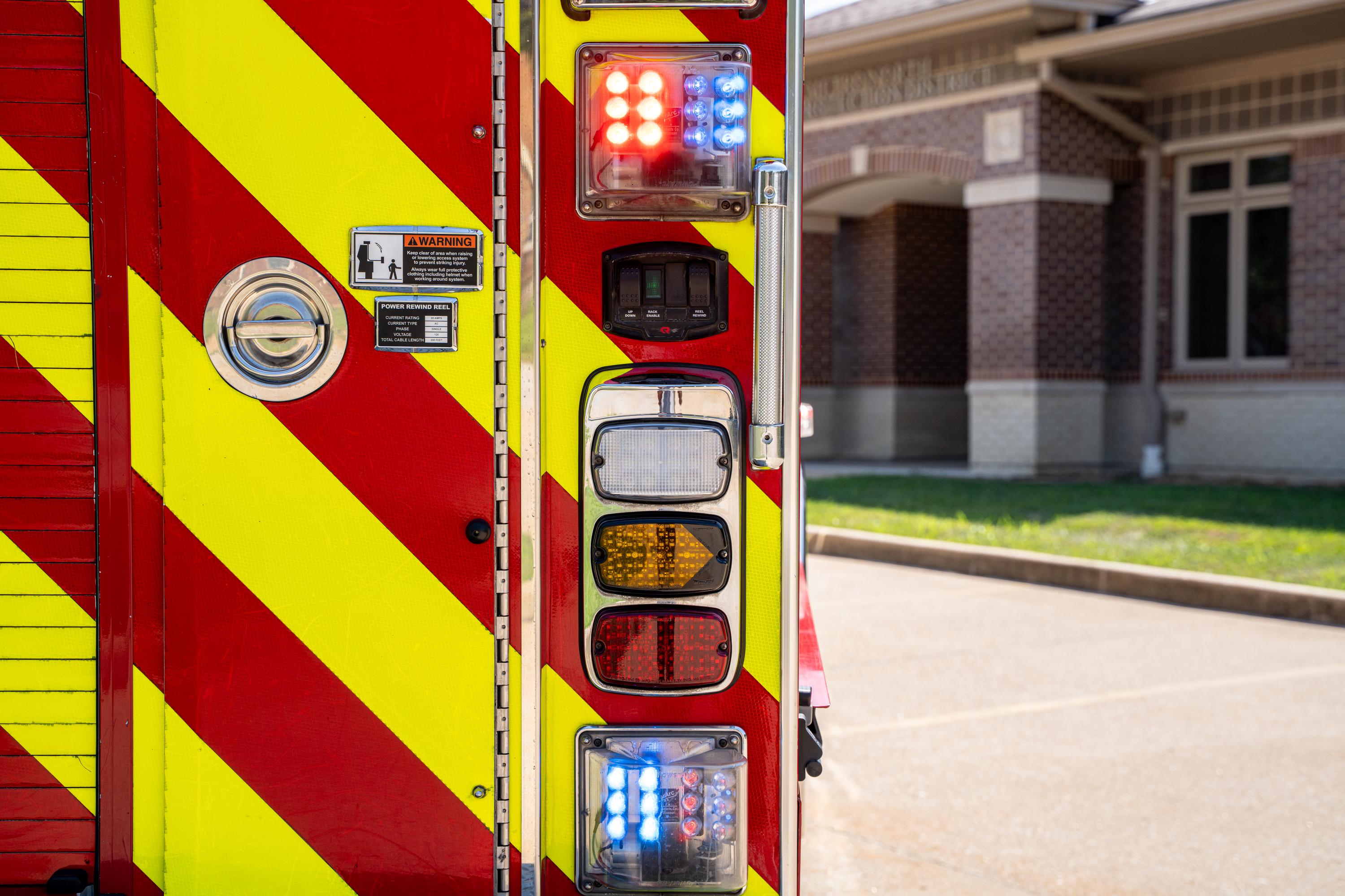 2014 Rosenbauer Commander Rescue Pumper - image 37