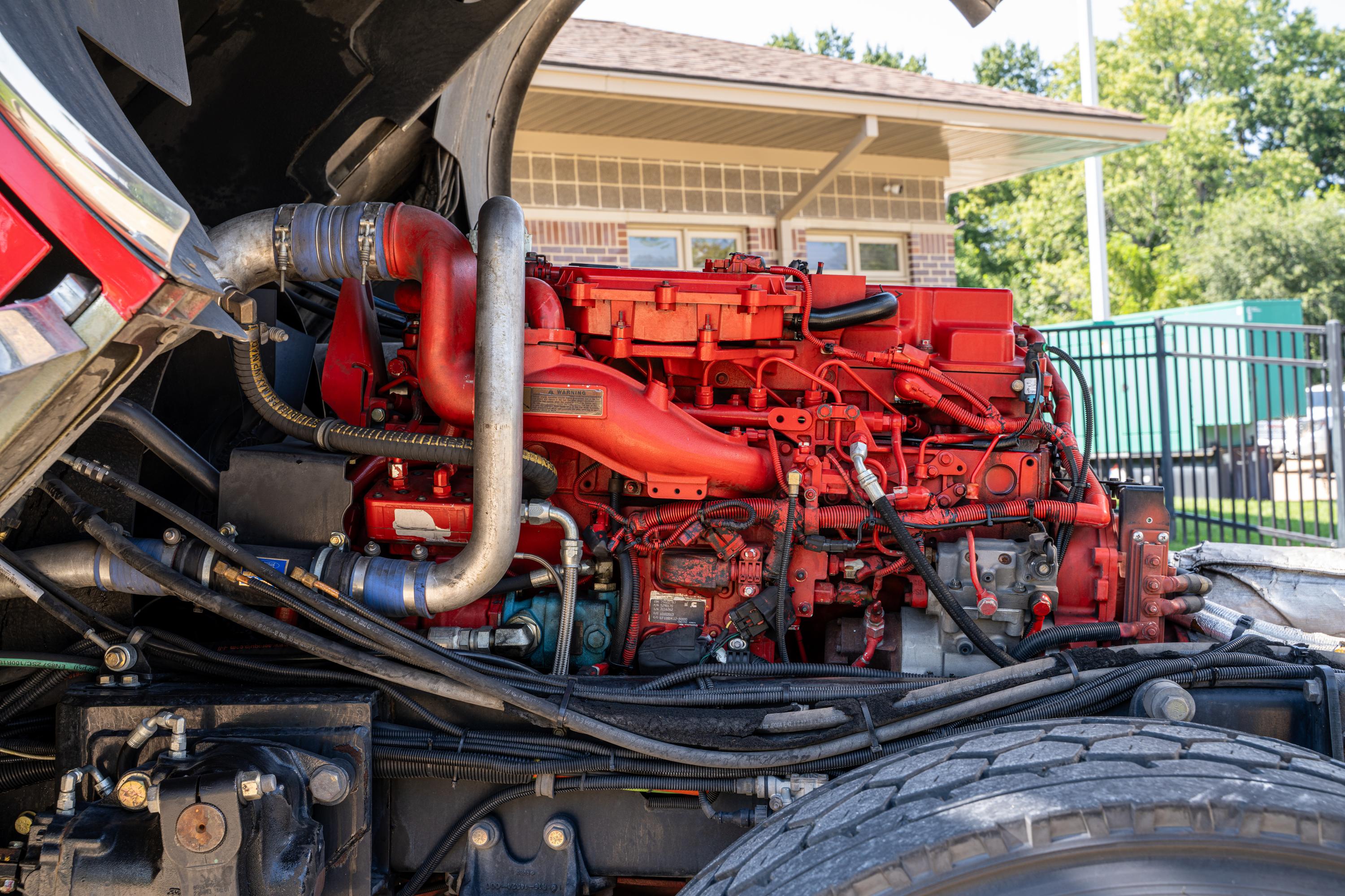 2014 Rosenbauer Commander Rescue Pumper - image 30