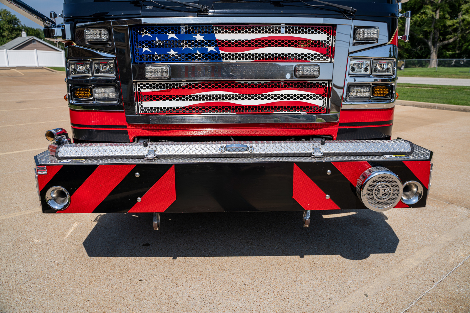 2014 Rosenbauer Commander Rescue Pumper - image 4